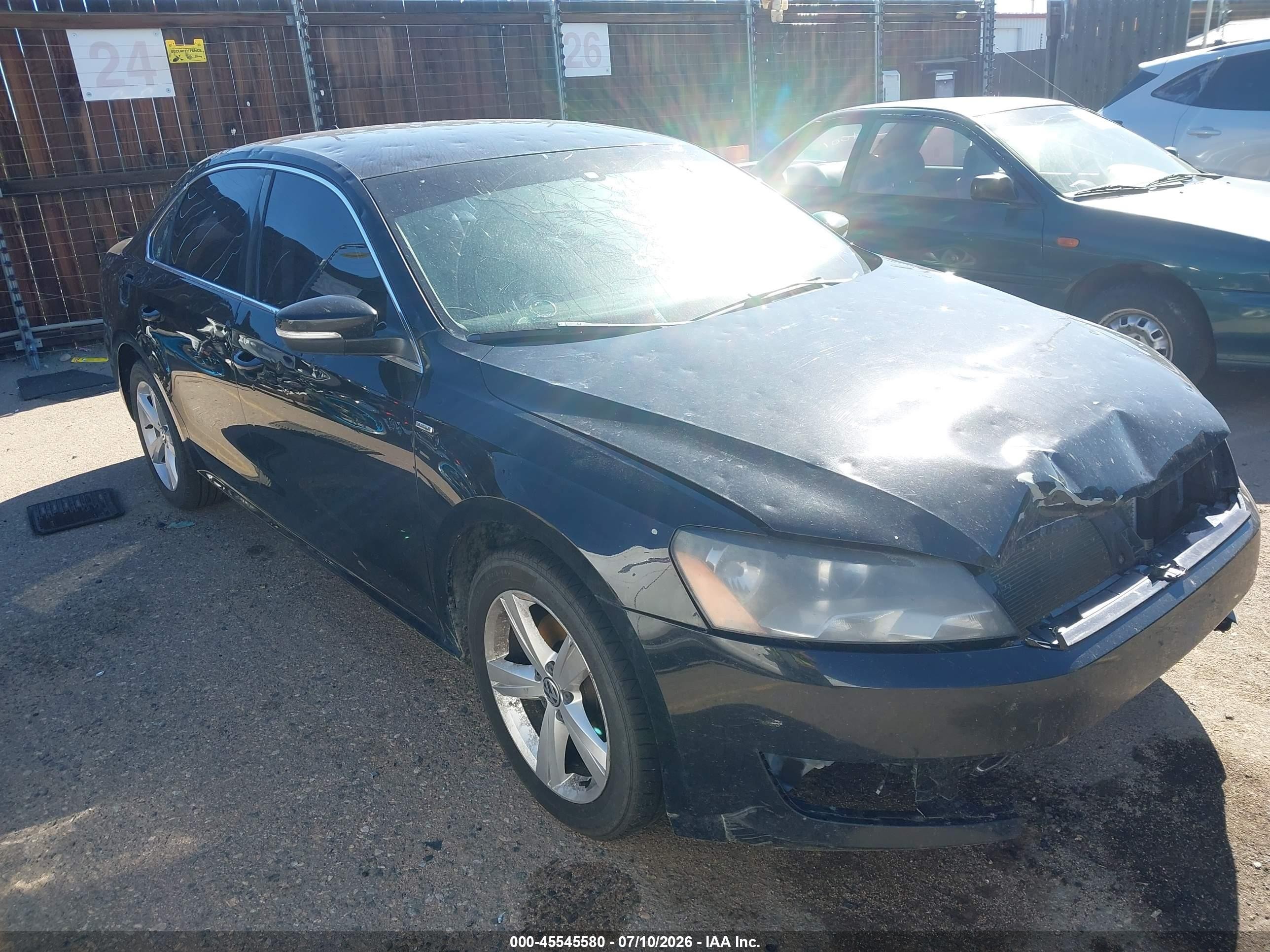 2014 Volkswagen Passat 1.8t S/1.8t Wolfsburg Edition Черный vin: 1VWAT7A34EC044759