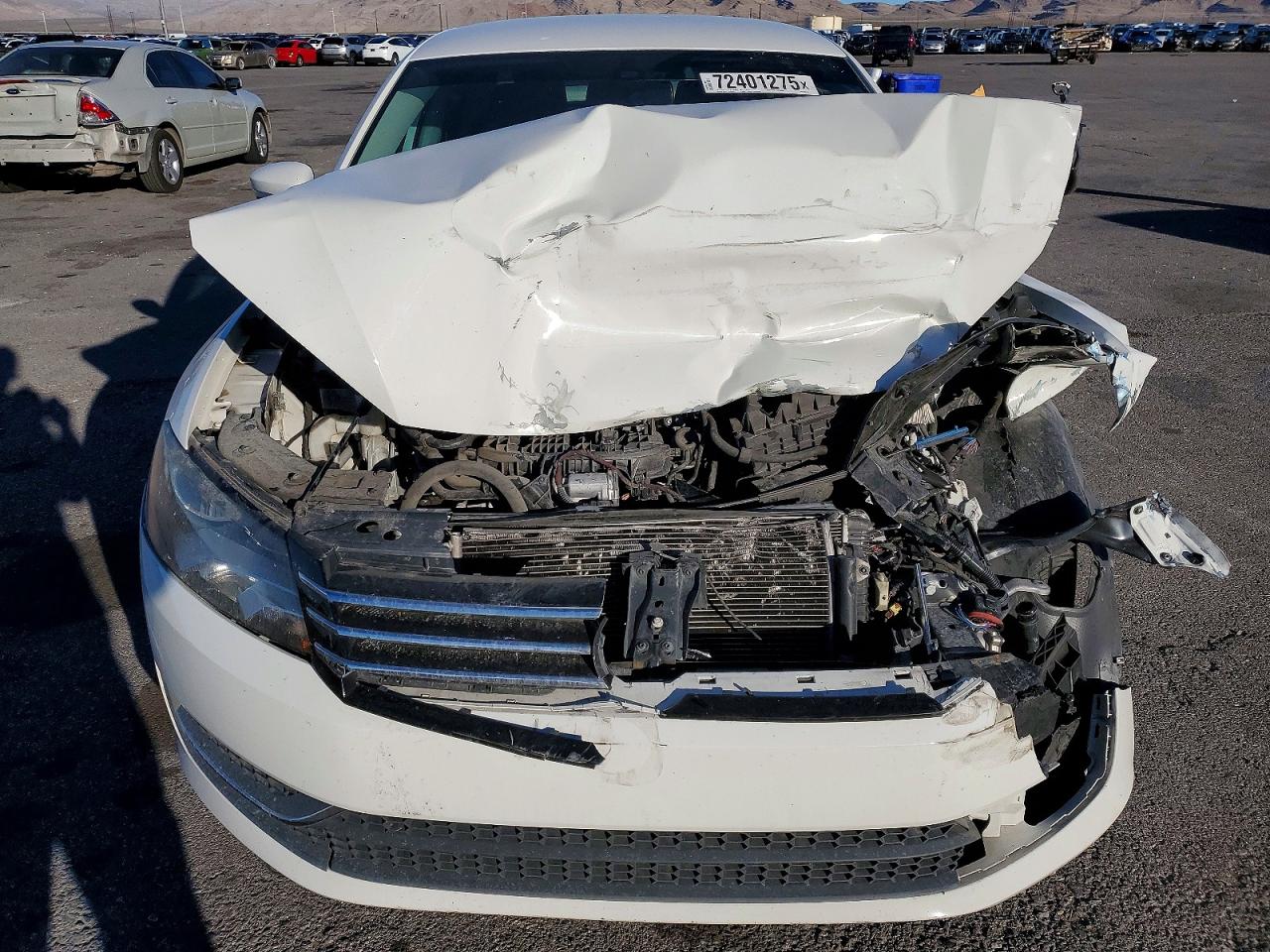 2015 Volkswagen Passat S White vin: 1VWAT7A34FC016719