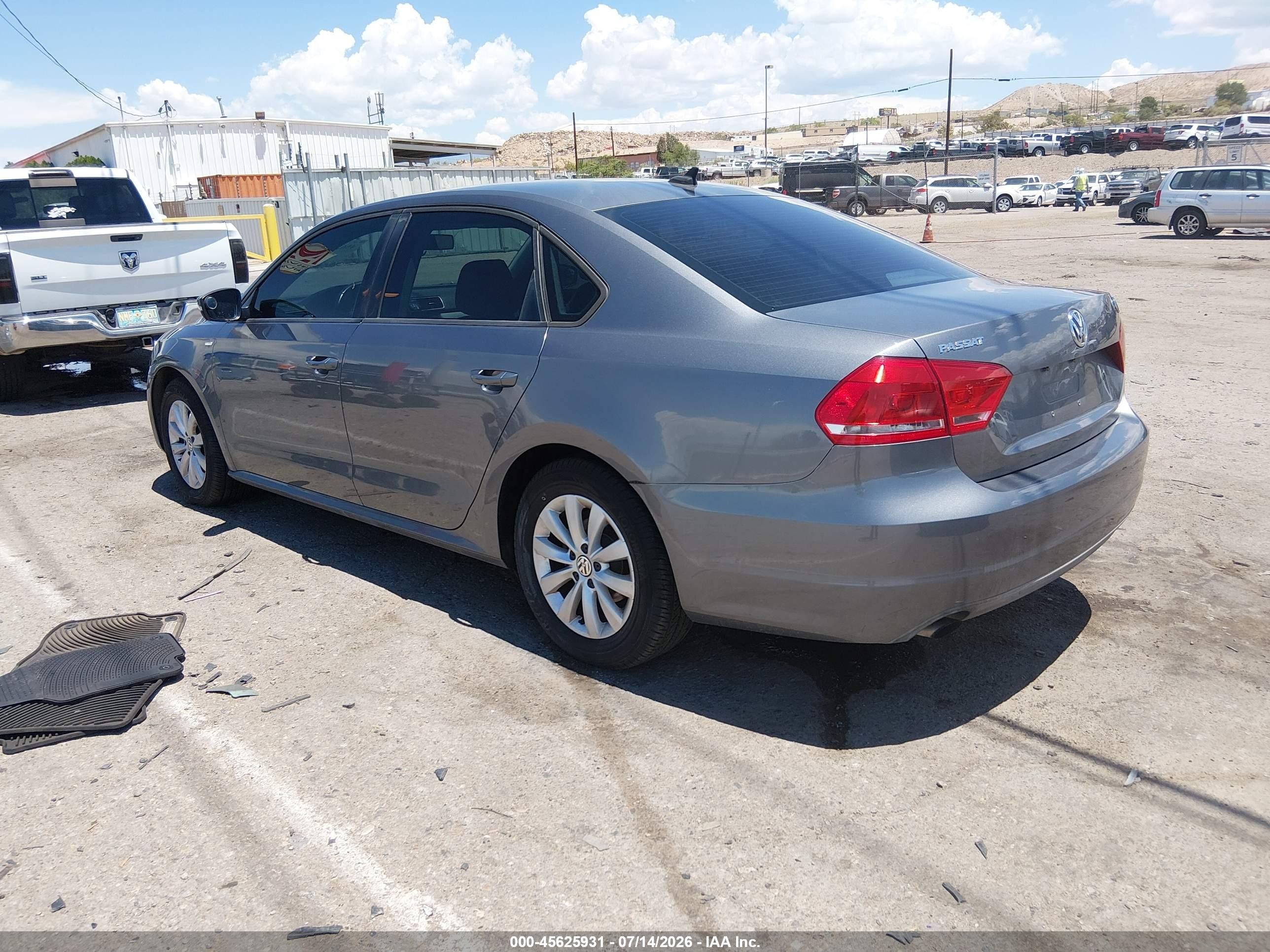 2015 Volkswagen Passat 1.8t Wolfsburg Edition Gray vin: 1VWAT7A34FC018955