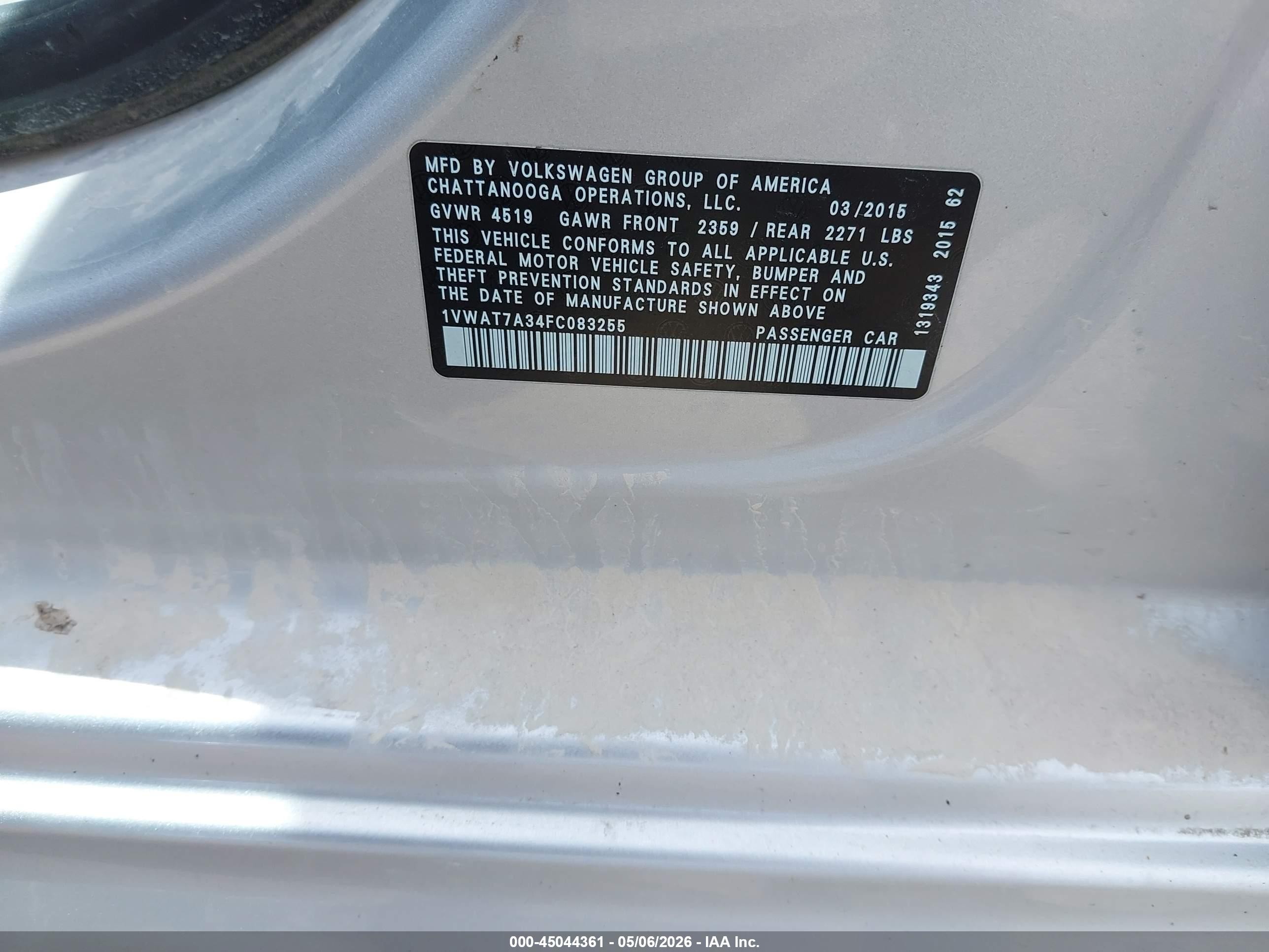 2015 Volkswagen Passat 1.8t Limited Edition Серебряный vin: 1VWAT7A34FC083255