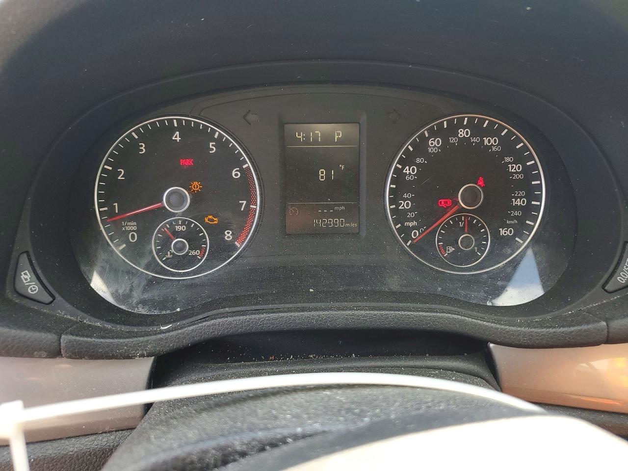 2015 Volkswagen Passat S Золотой vin: 1VWAT7A34FC101379