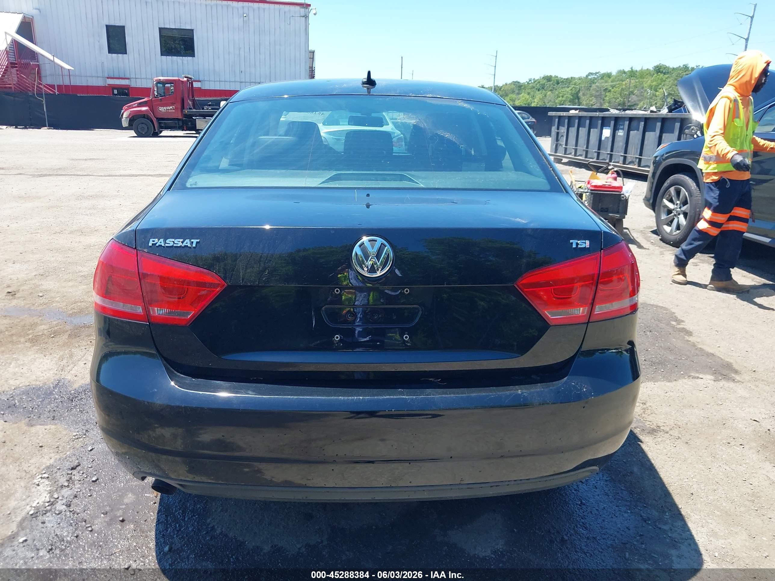 2015 Volkswagen Passat 1.8t Limited Edition Black vin: 1VWAT7A34FC115928