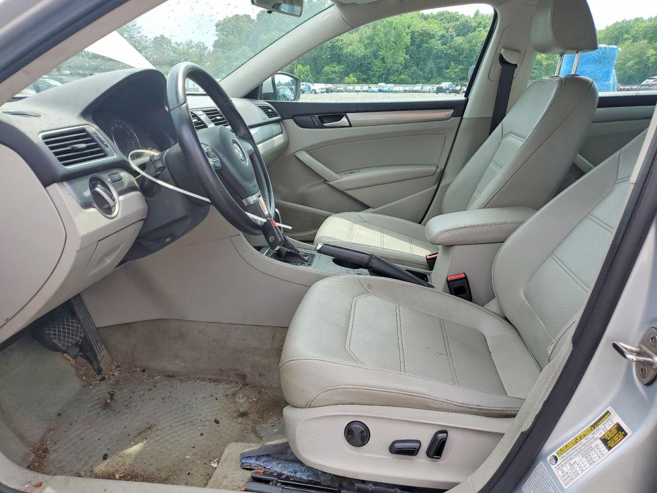 2015 Volkswagen Passat S Silver vin: 1VWAT7A34FC118182