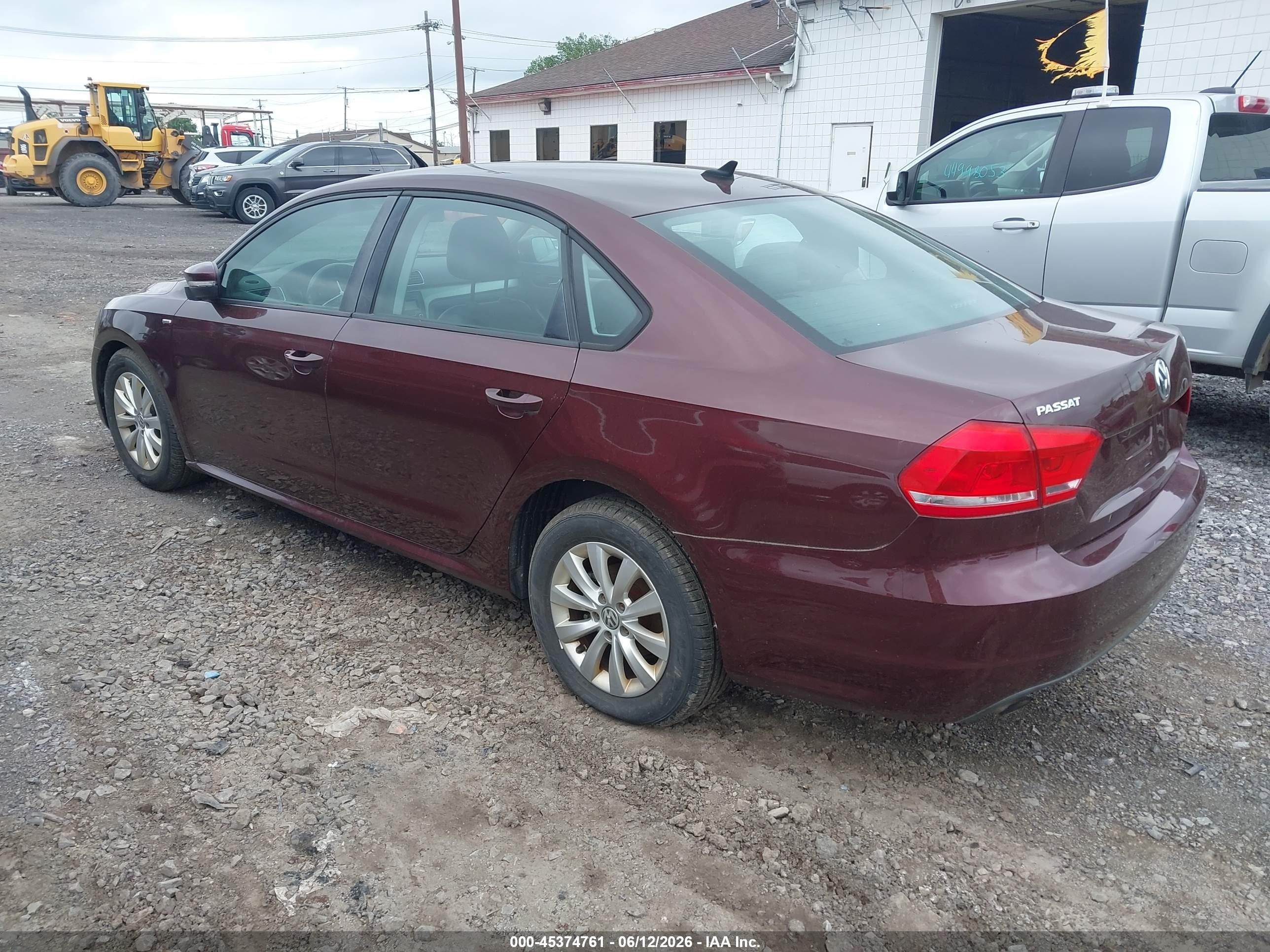 2014 Volkswagen Passat 1.8t Wolfsburg Edition Purple vin: 1VWAT7A35EC081061