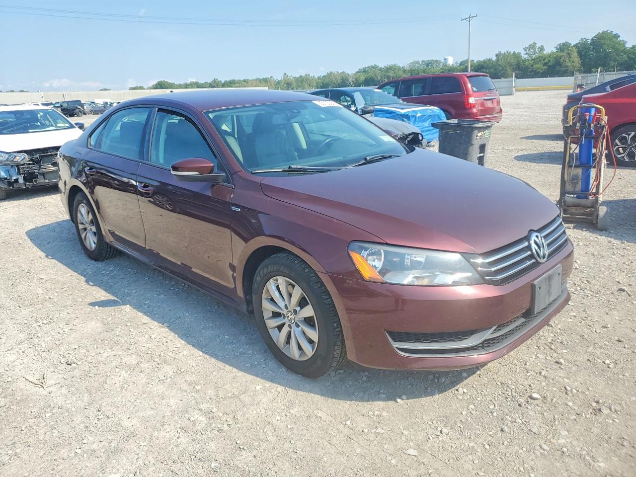 2014 Volkswagen Passat S Brown vin: 1VWAT7A35EC081061
