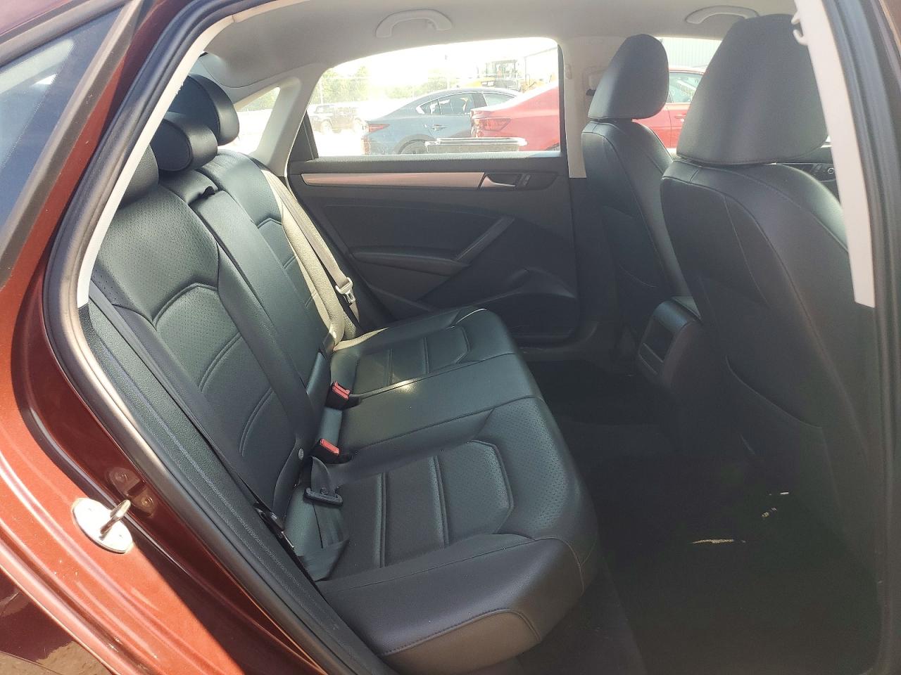 2014 Volkswagen Passat S Brown vin: 1VWAT7A35EC081061