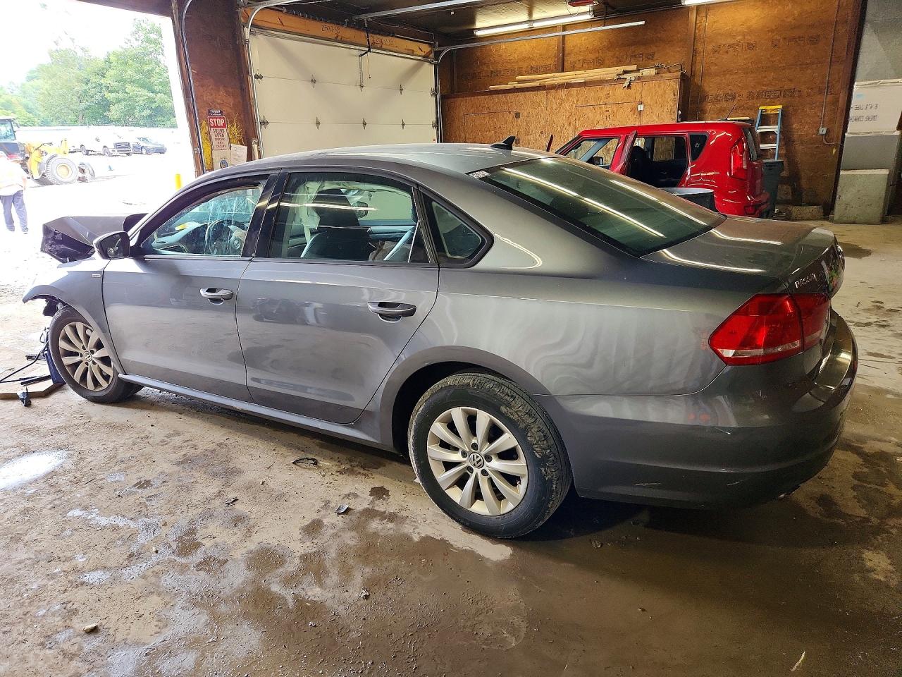 2014 Volkswagen Passat S Gray vin: 1VWAT7A35EC111272