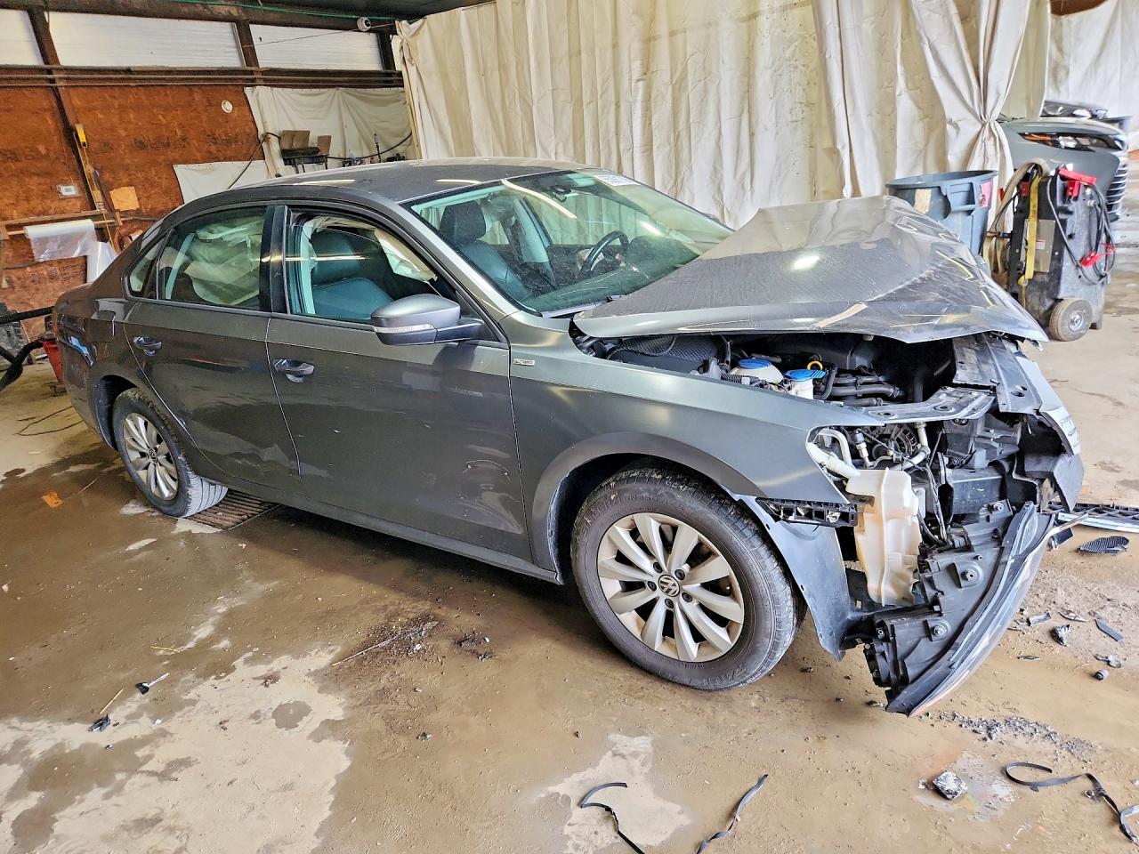 2014 Volkswagen Passat S Gray vin: 1VWAT7A35EC111272