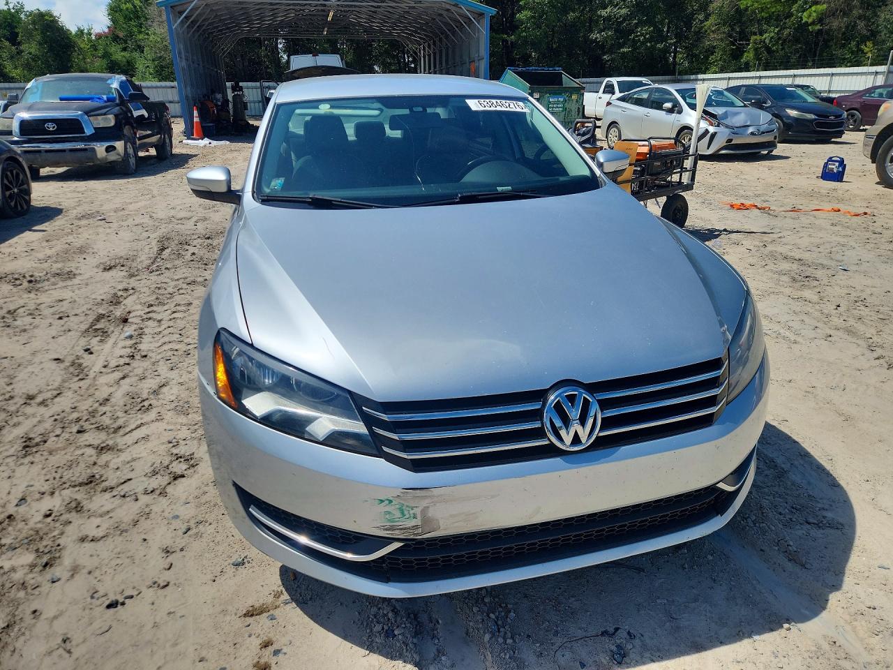 2015 Volkswagen Passat S Silver vin: 1VWAT7A35FC040480