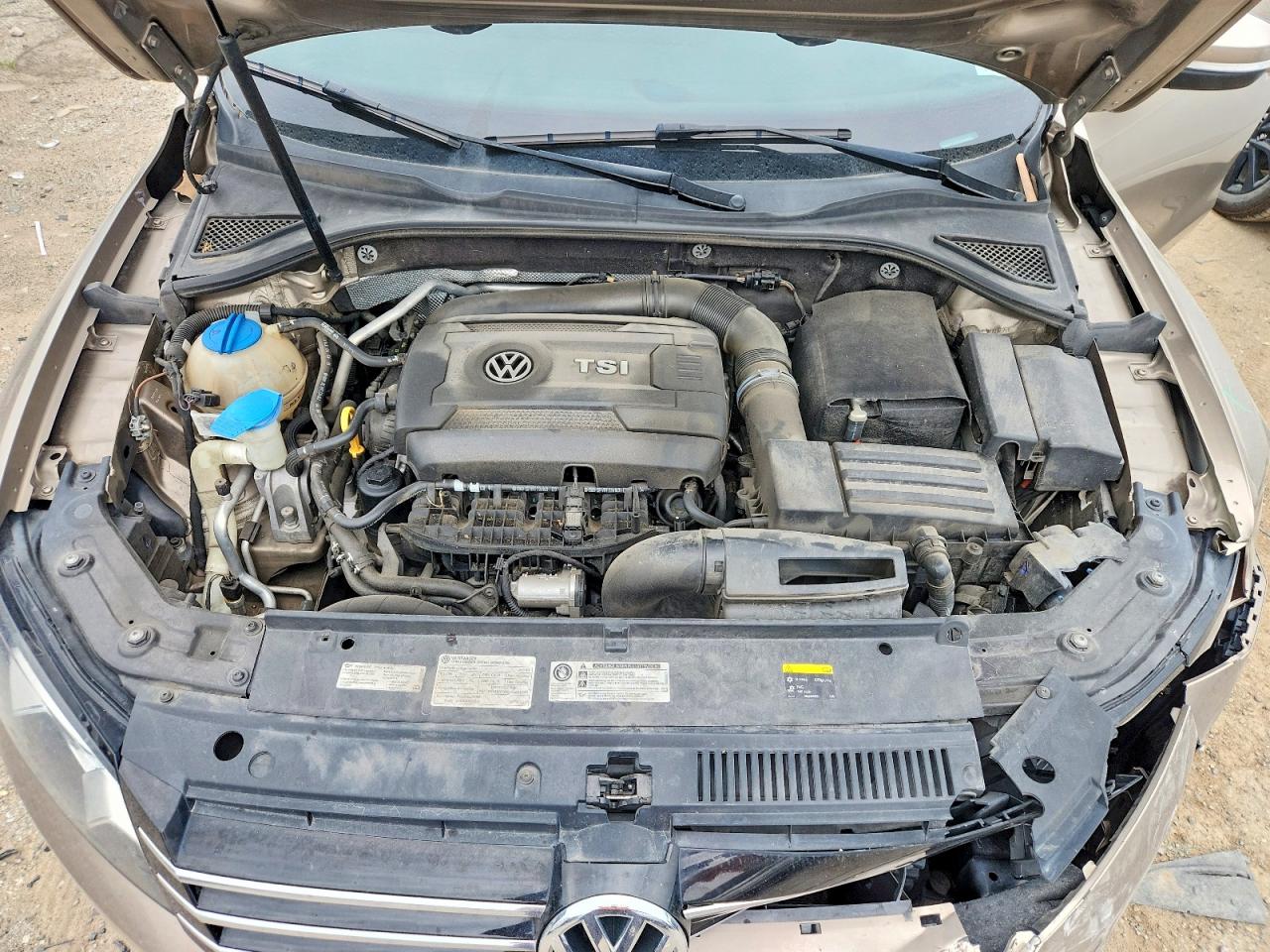 2015 Volkswagen Passat S Tan vin: 1VWAT7A35FC082809