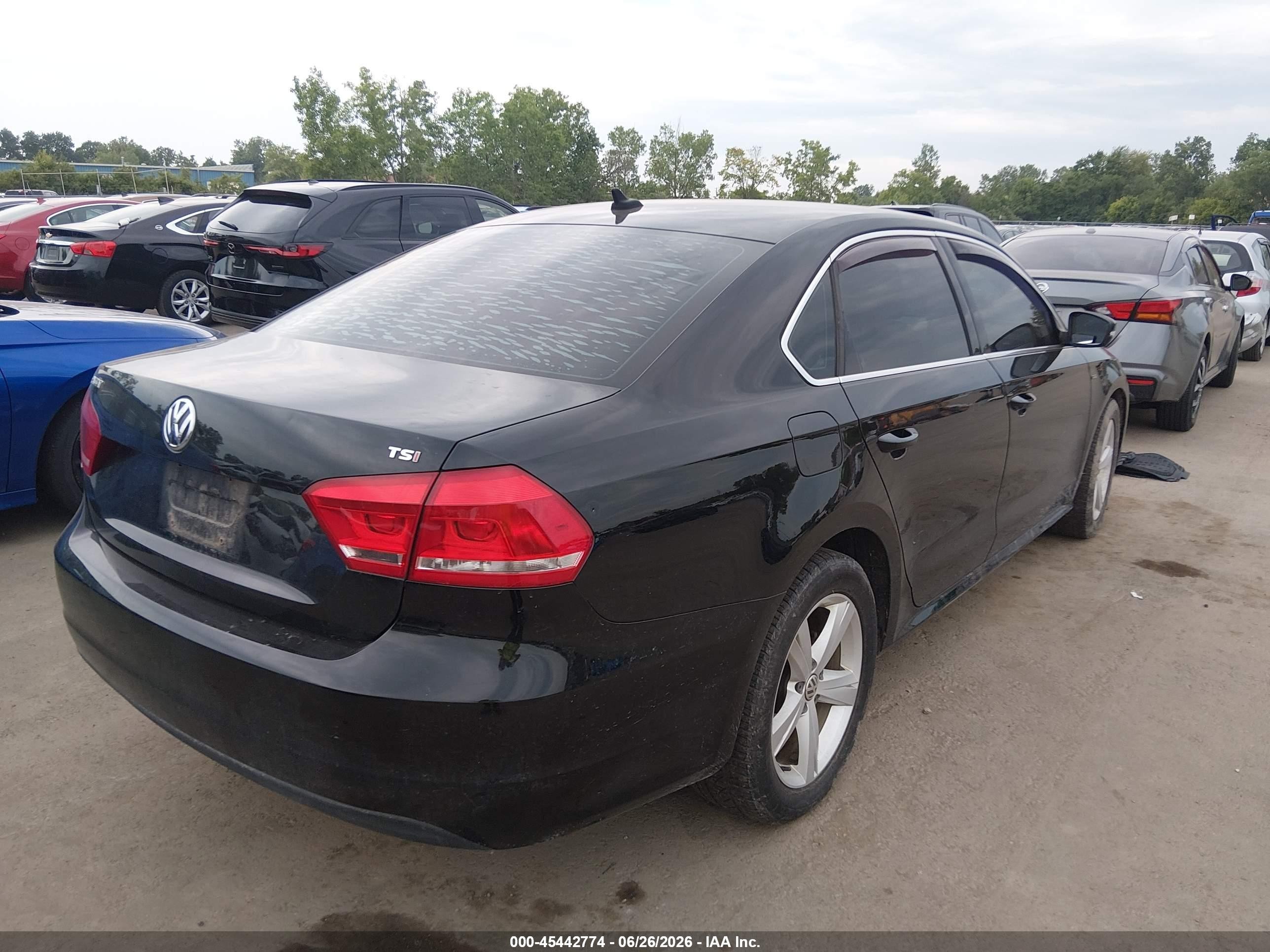 2015 Volkswagen Passat 1.8t Limited Edition Black vin: 1VWAT7A35FC115713