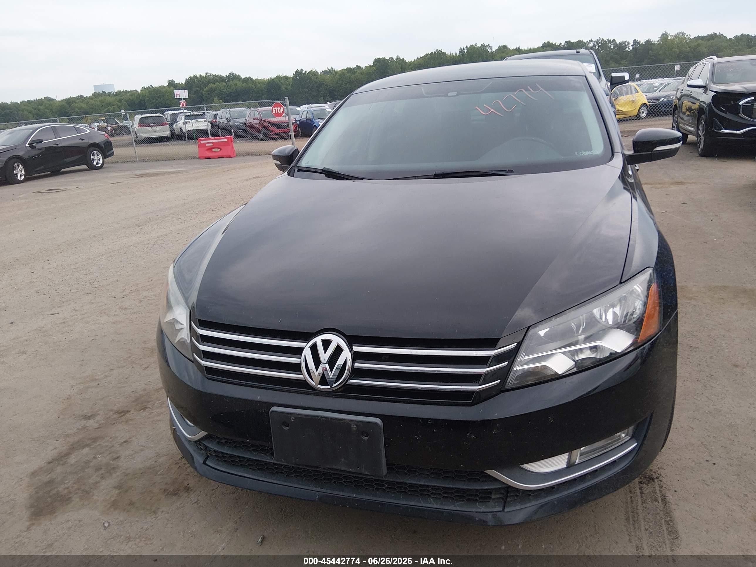 2015 Volkswagen Passat 1.8t Limited Edition Black vin: 1VWAT7A35FC115713