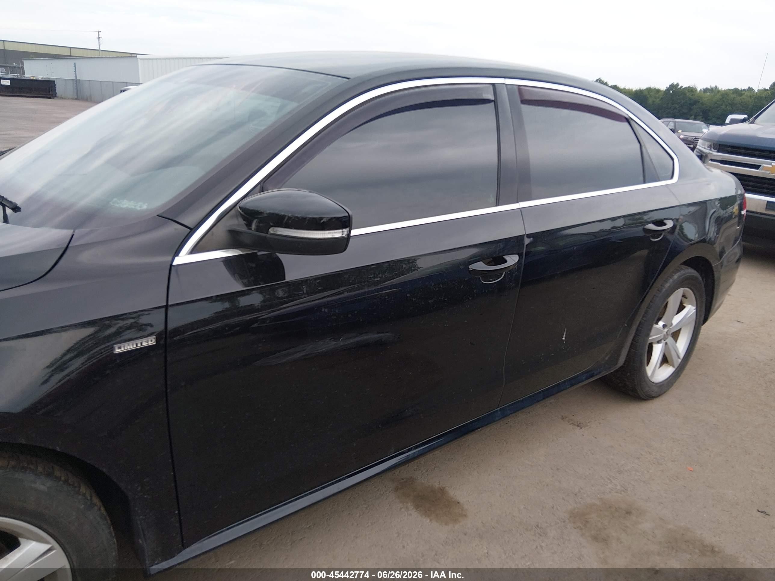 2015 Volkswagen Passat 1.8t Limited Edition Black vin: 1VWAT7A35FC115713