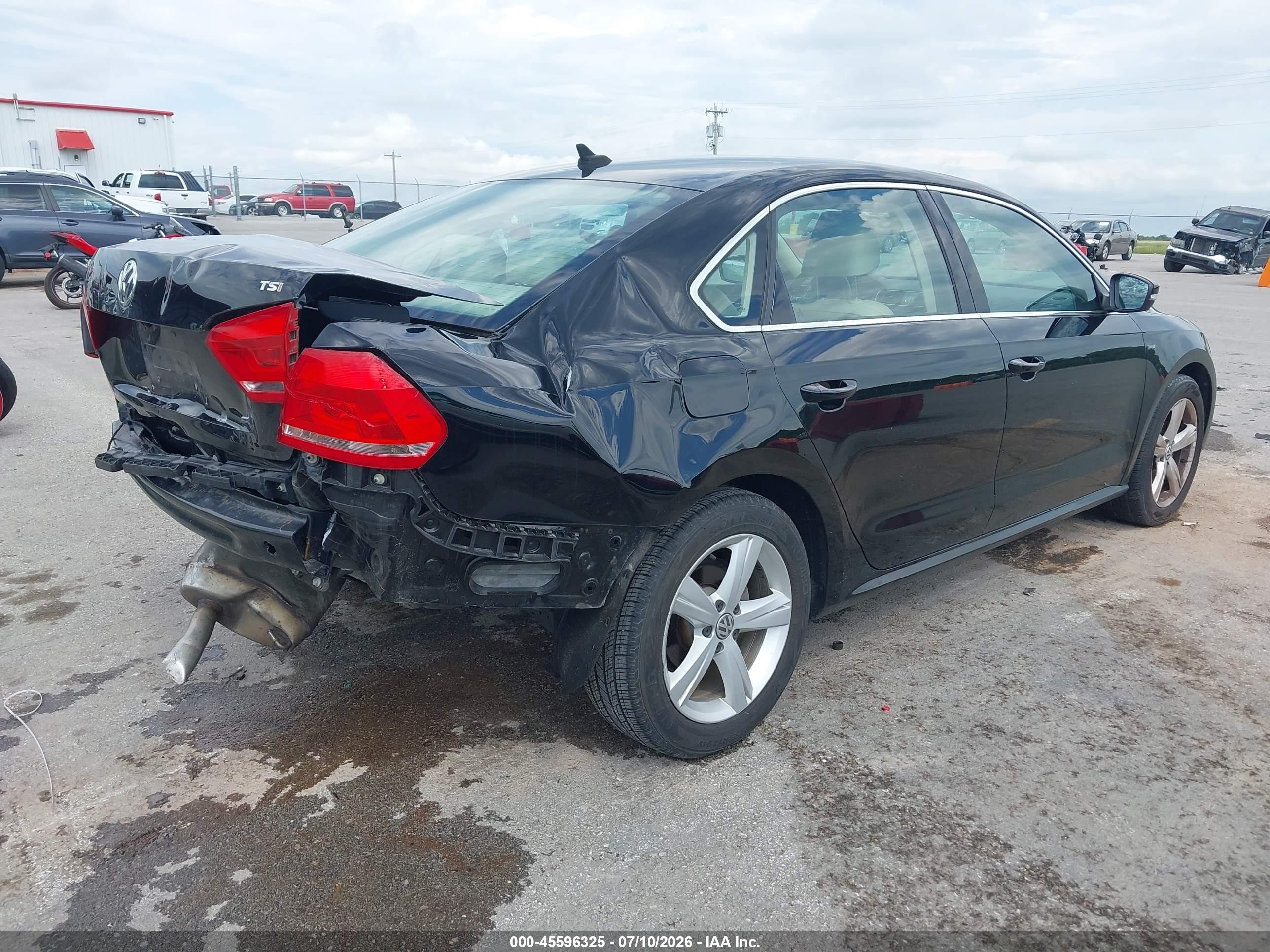2015 Volkswagen Passat S Black vin: 1VWAT7A35FC117395