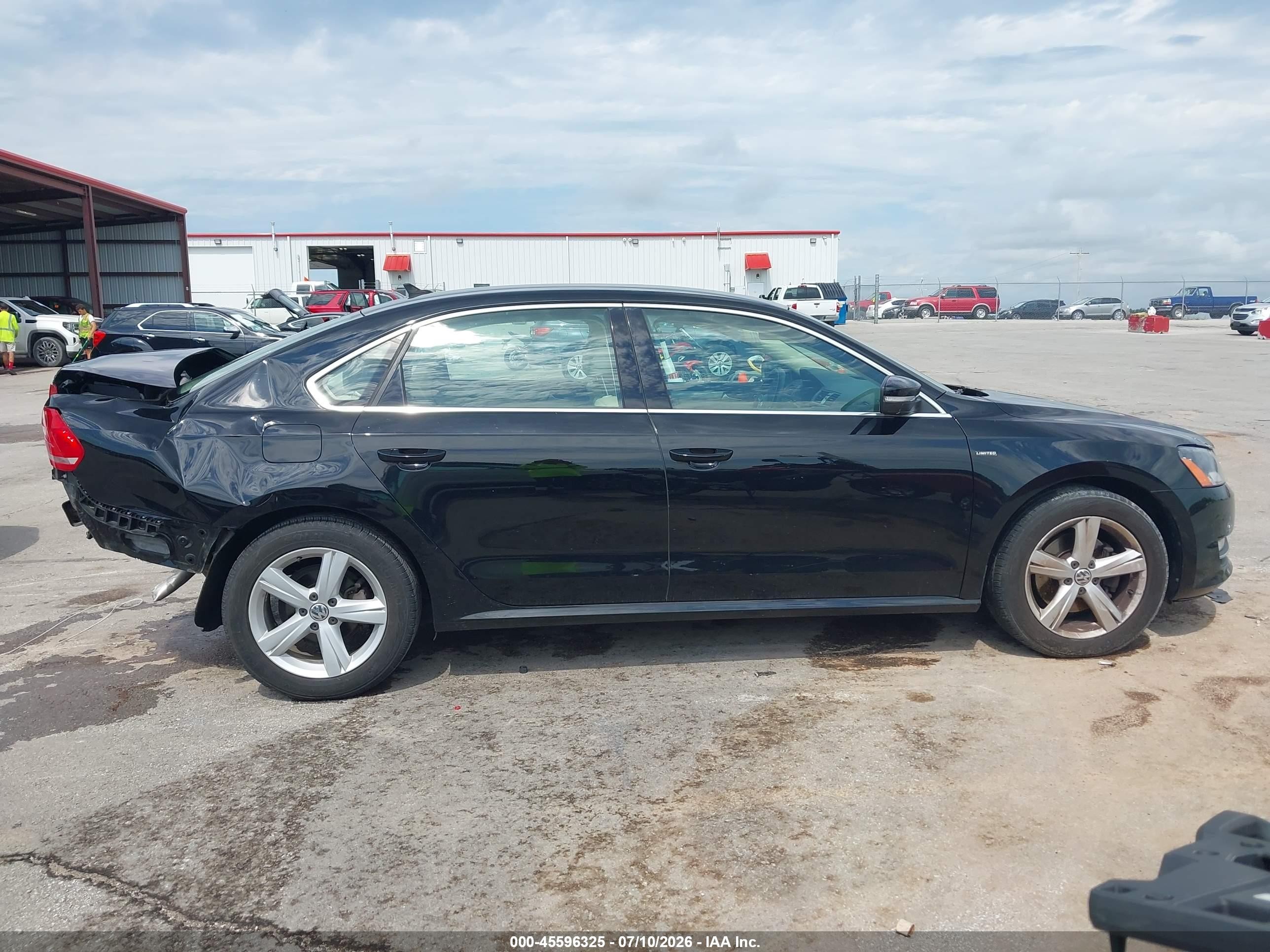 2015 Volkswagen Passat S Black vin: 1VWAT7A35FC117395