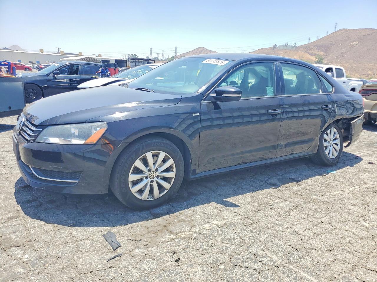 2014 Volkswagen Passat S Black vin: 1VWAT7A36EC095003