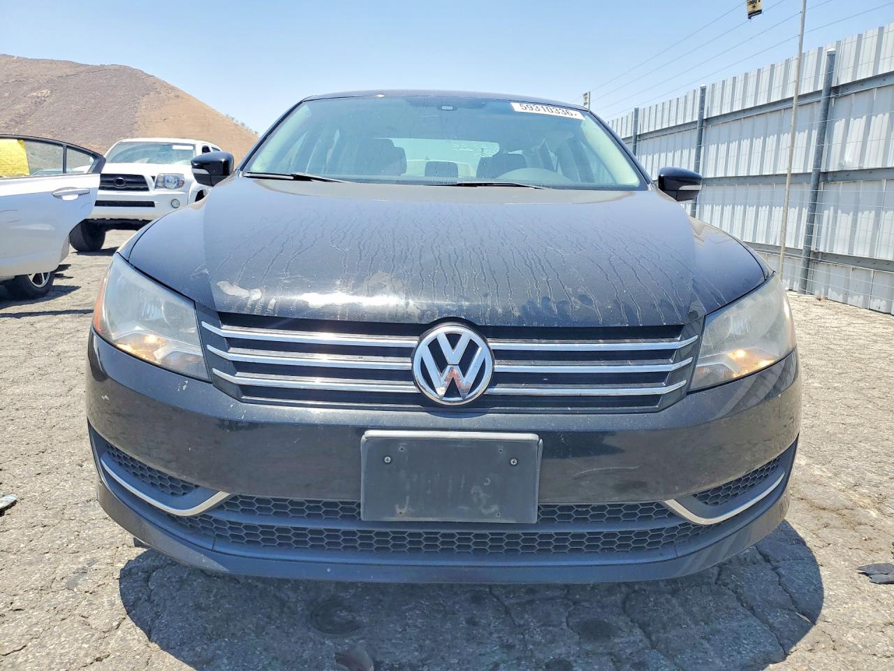 2014 Volkswagen Passat S Black vin: 1VWAT7A36EC095003