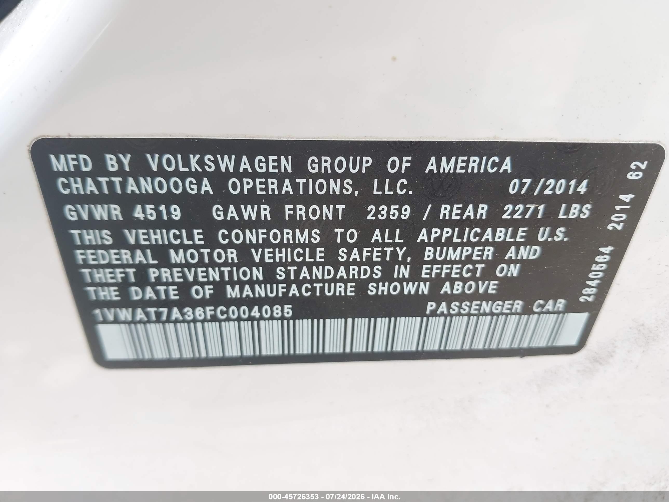 2015 Volkswagen Passat 1.8t Wolfsburg Edition White vin: 1VWAT7A36FC004085