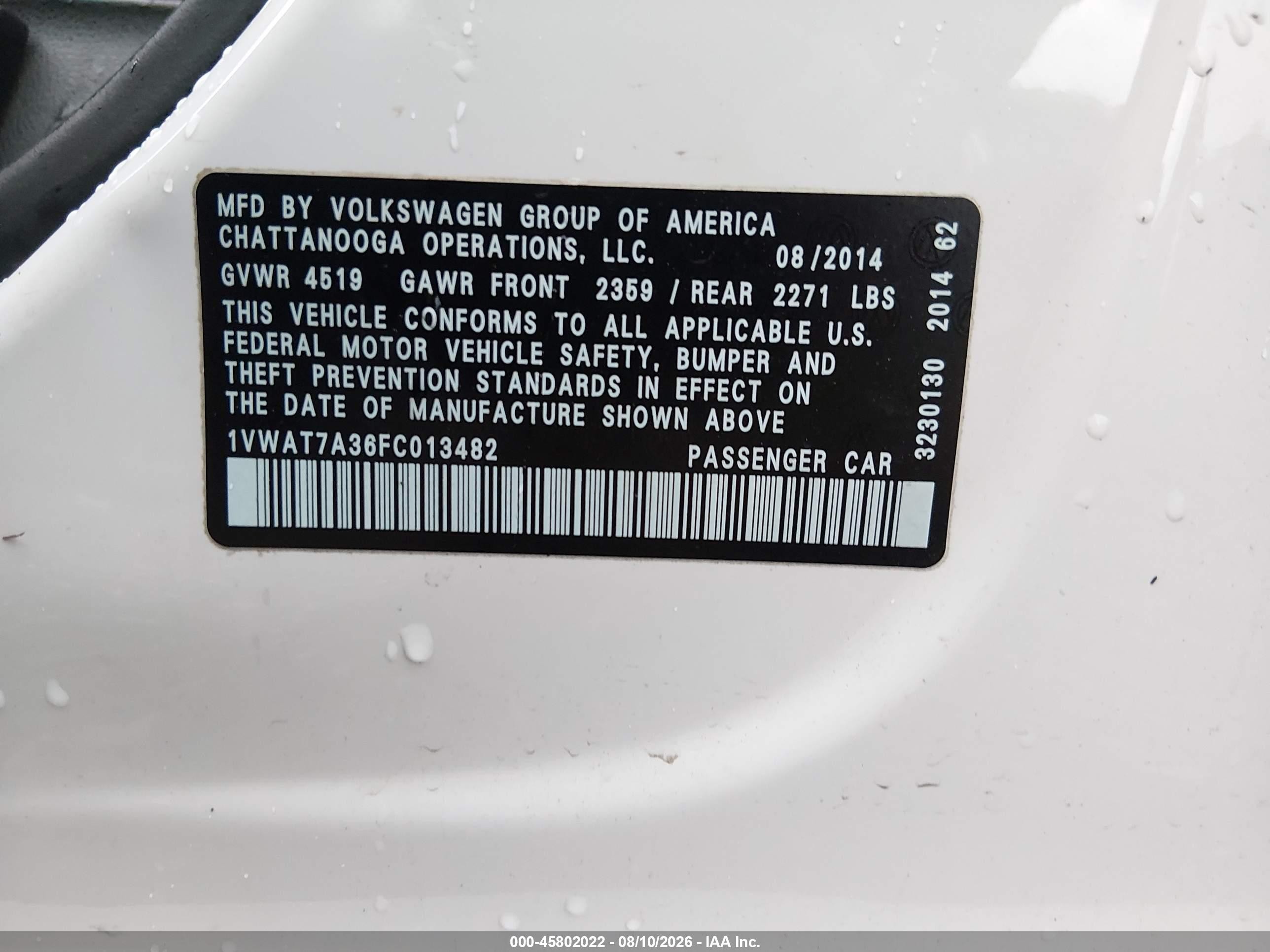 2015 Volkswagen Passat 1.8t Wolfsburg Edition White vin: 1VWAT7A36FC013482