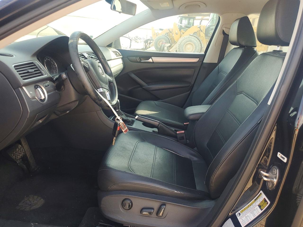2015 Volkswagen Passat S Черный vin: 1VWAT7A36FC060530