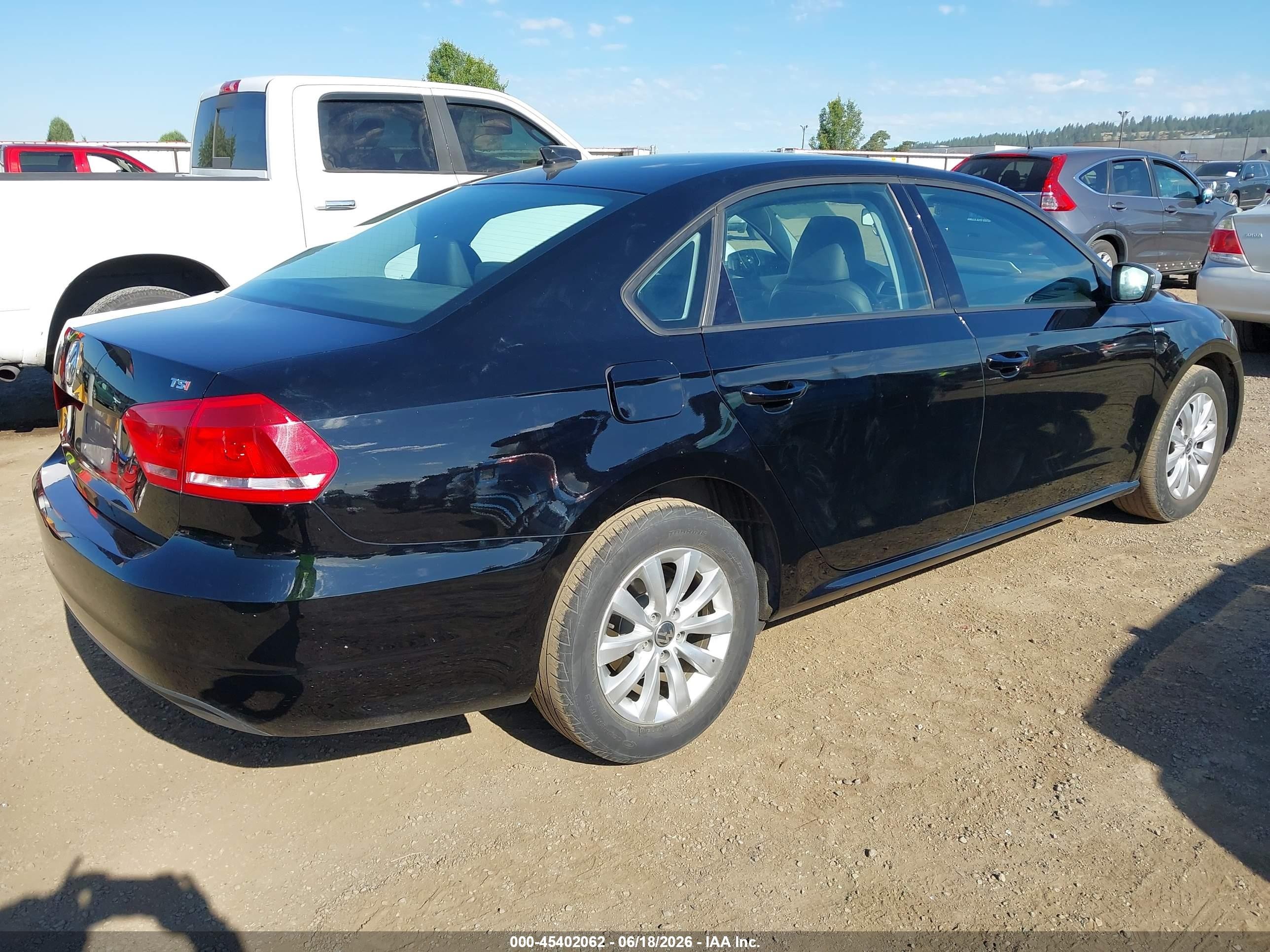 2015 Volkswagen Passat 1.8t Wolfsburg Edition Black vin: 1VWAT7A36FC080714