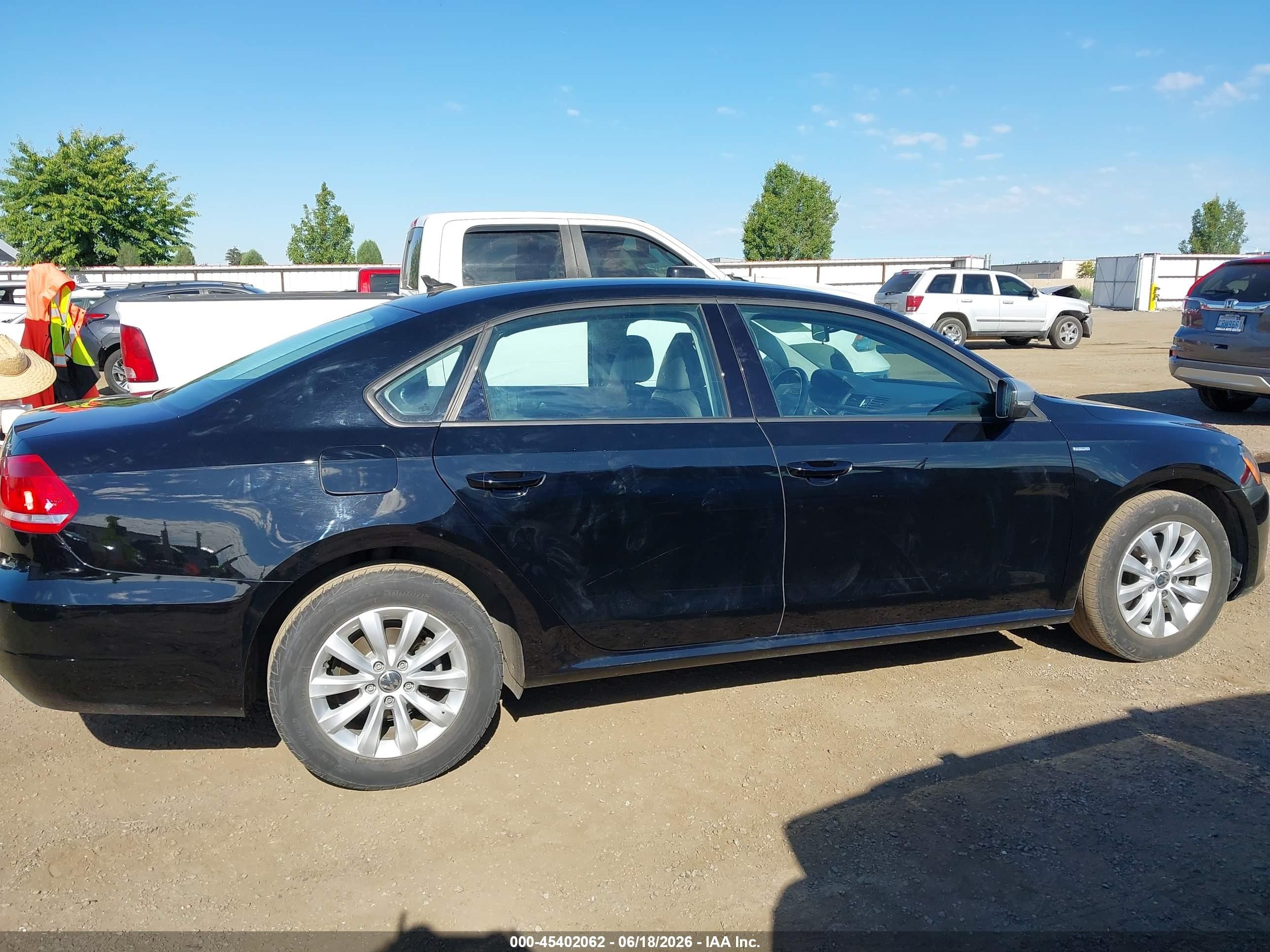 2015 Volkswagen Passat 1.8t Wolfsburg Edition Black vin: 1VWAT7A36FC080714