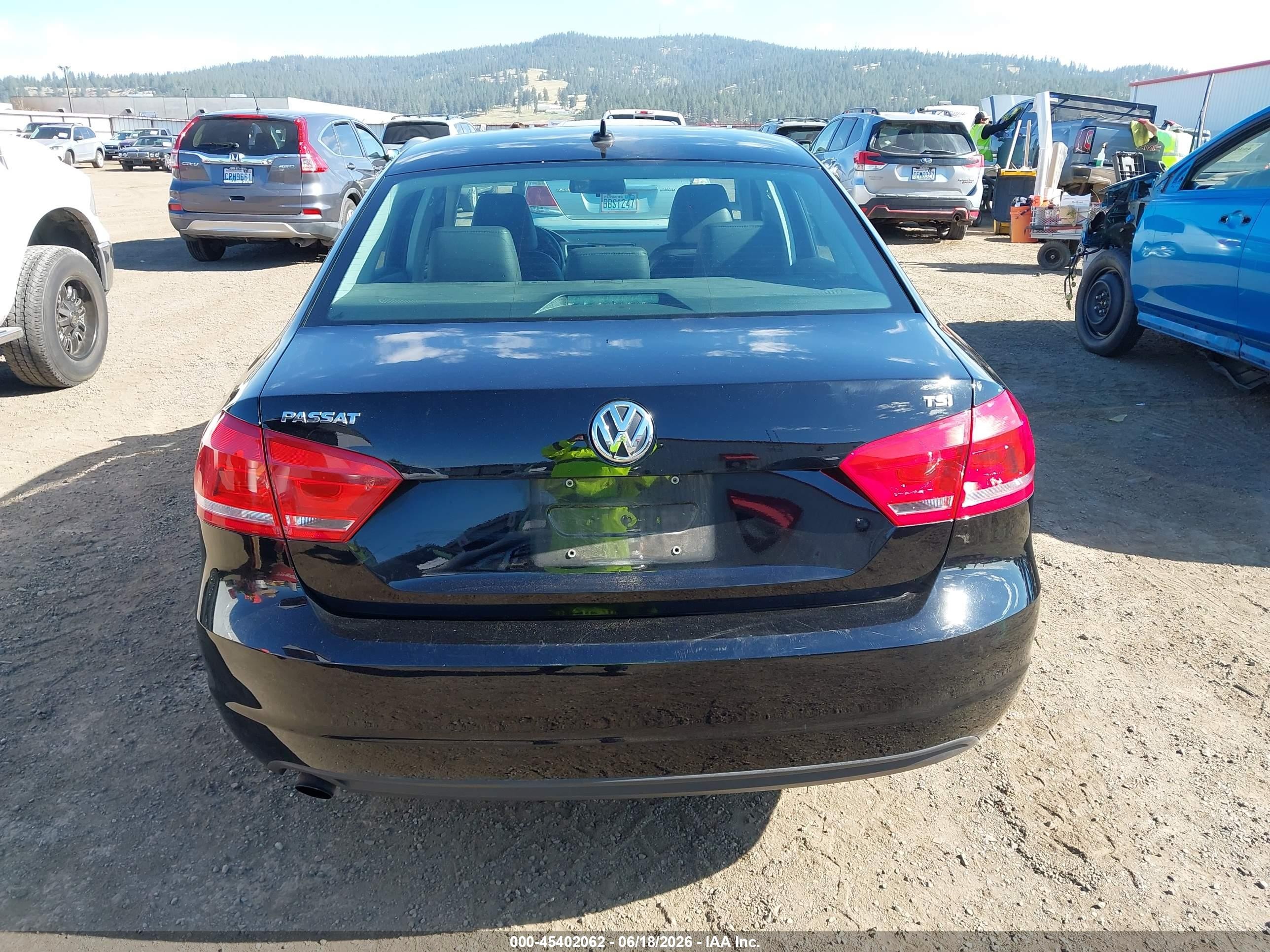 2015 Volkswagen Passat 1.8t Wolfsburg Edition Black vin: 1VWAT7A36FC080714