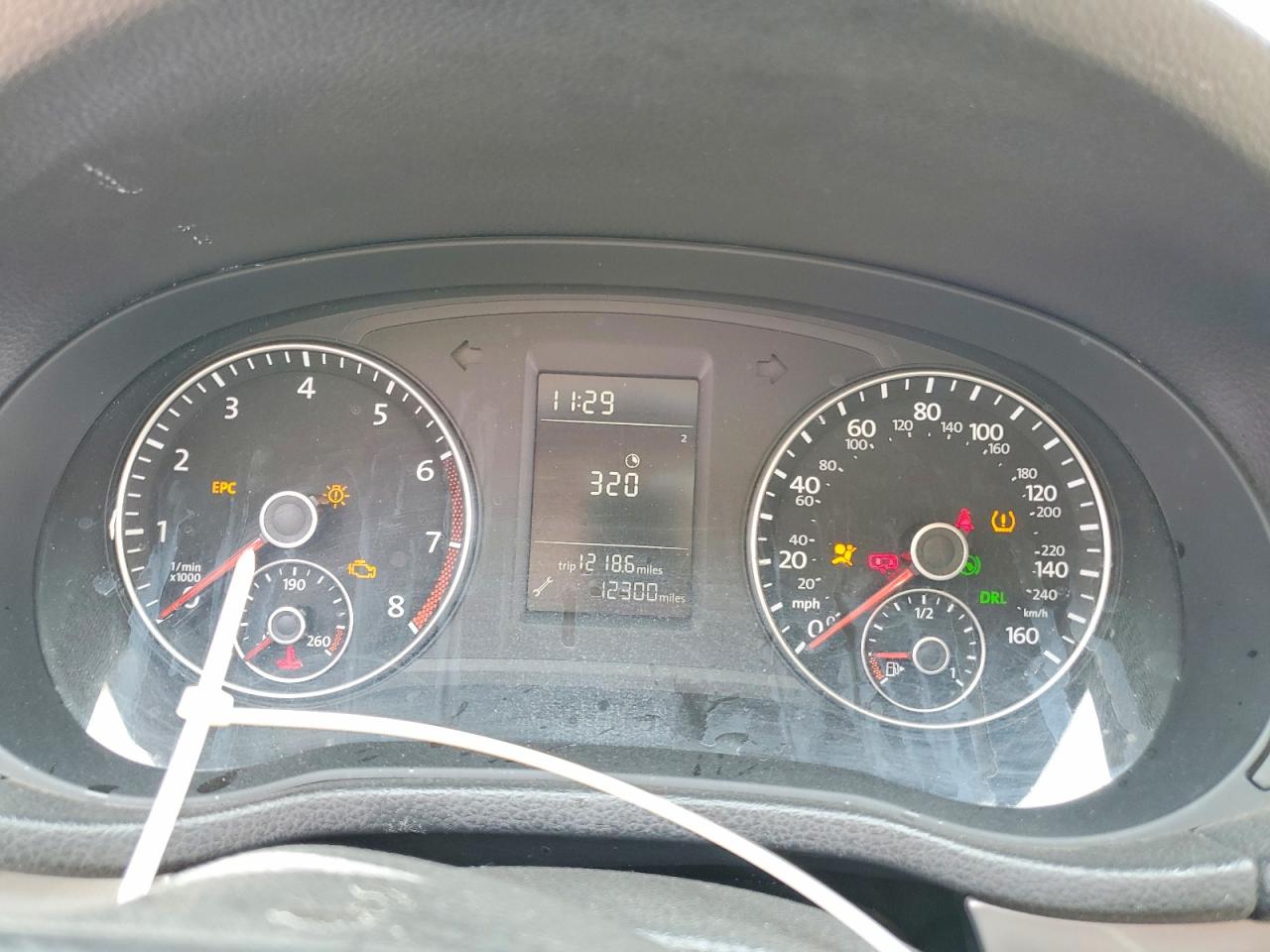 2015 Volkswagen Passat S Белый vin: 1VWAT7A36FC093365