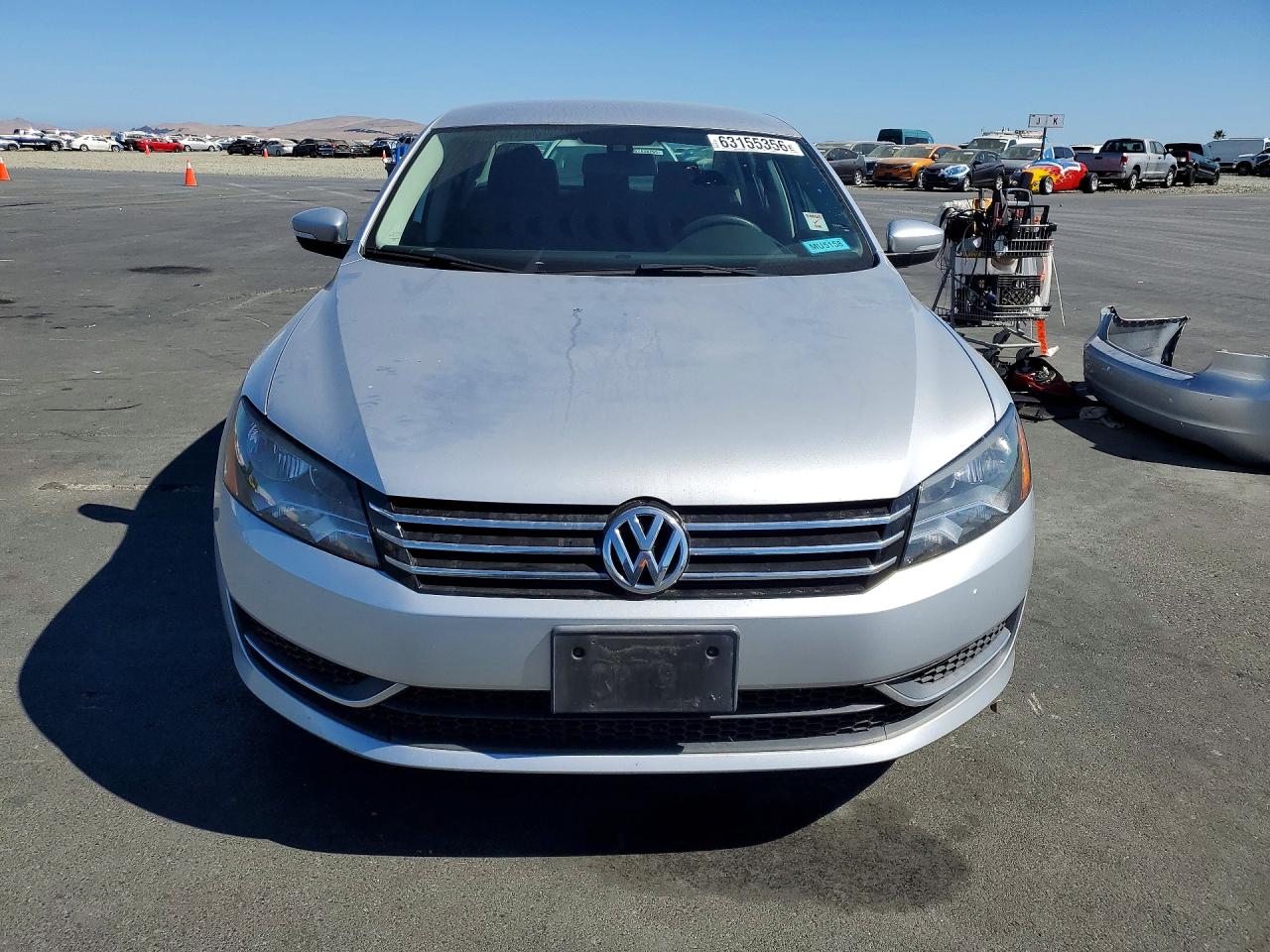 2015 Volkswagen Passat Silver vin: 1VWAT7A36FC099666