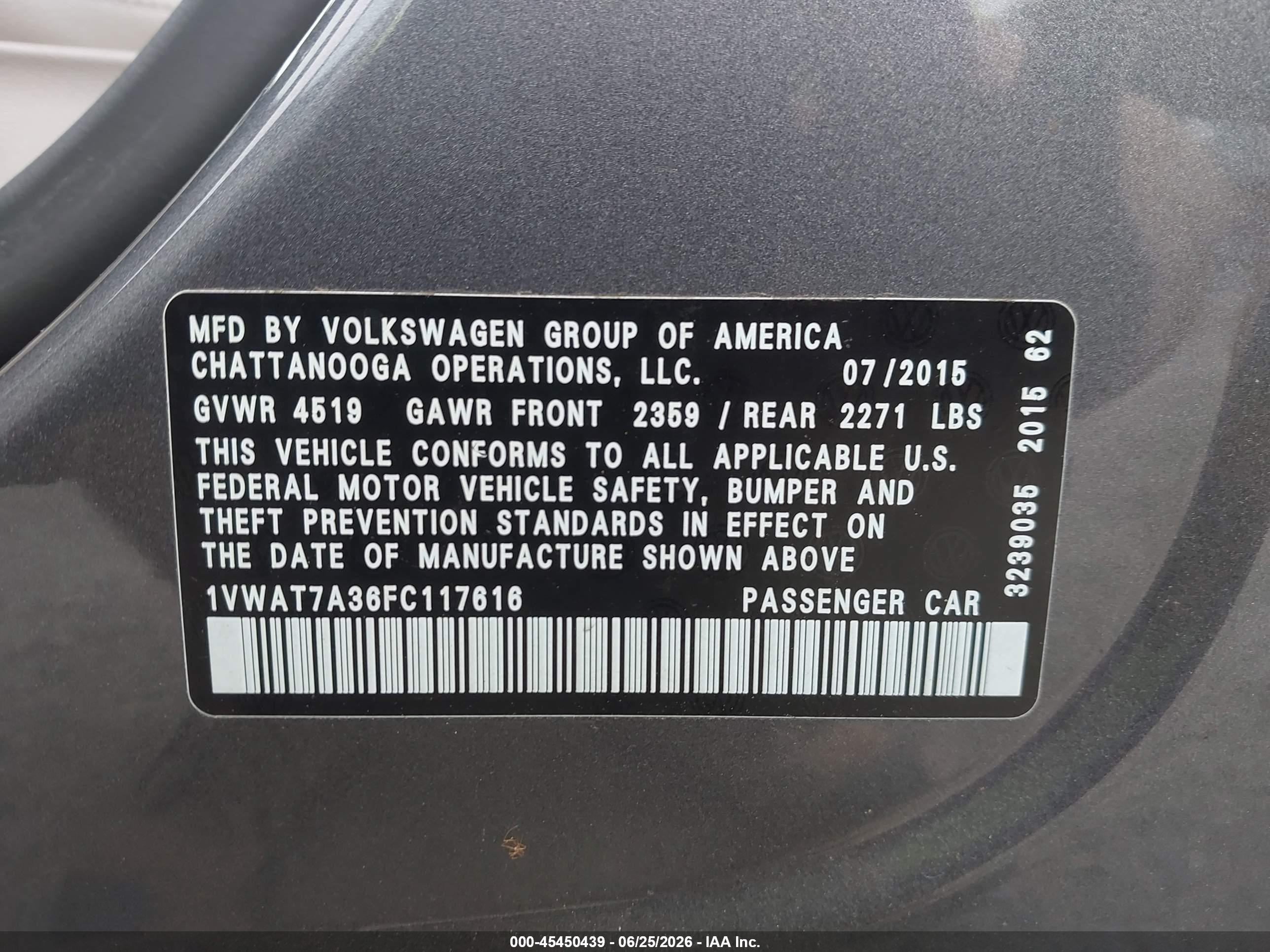 2015 Volkswagen Passat 1.8t Limited Edition Blue vin: 1VWAT7A36FC117616