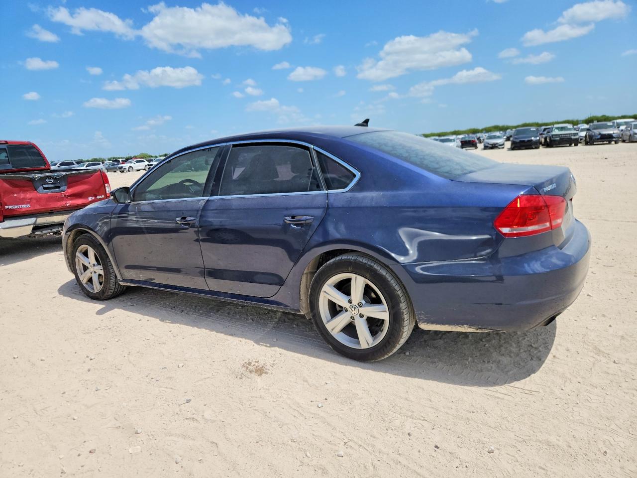 2015 Volkswagen Passat S Blue vin: 1VWAT7A36FC117714