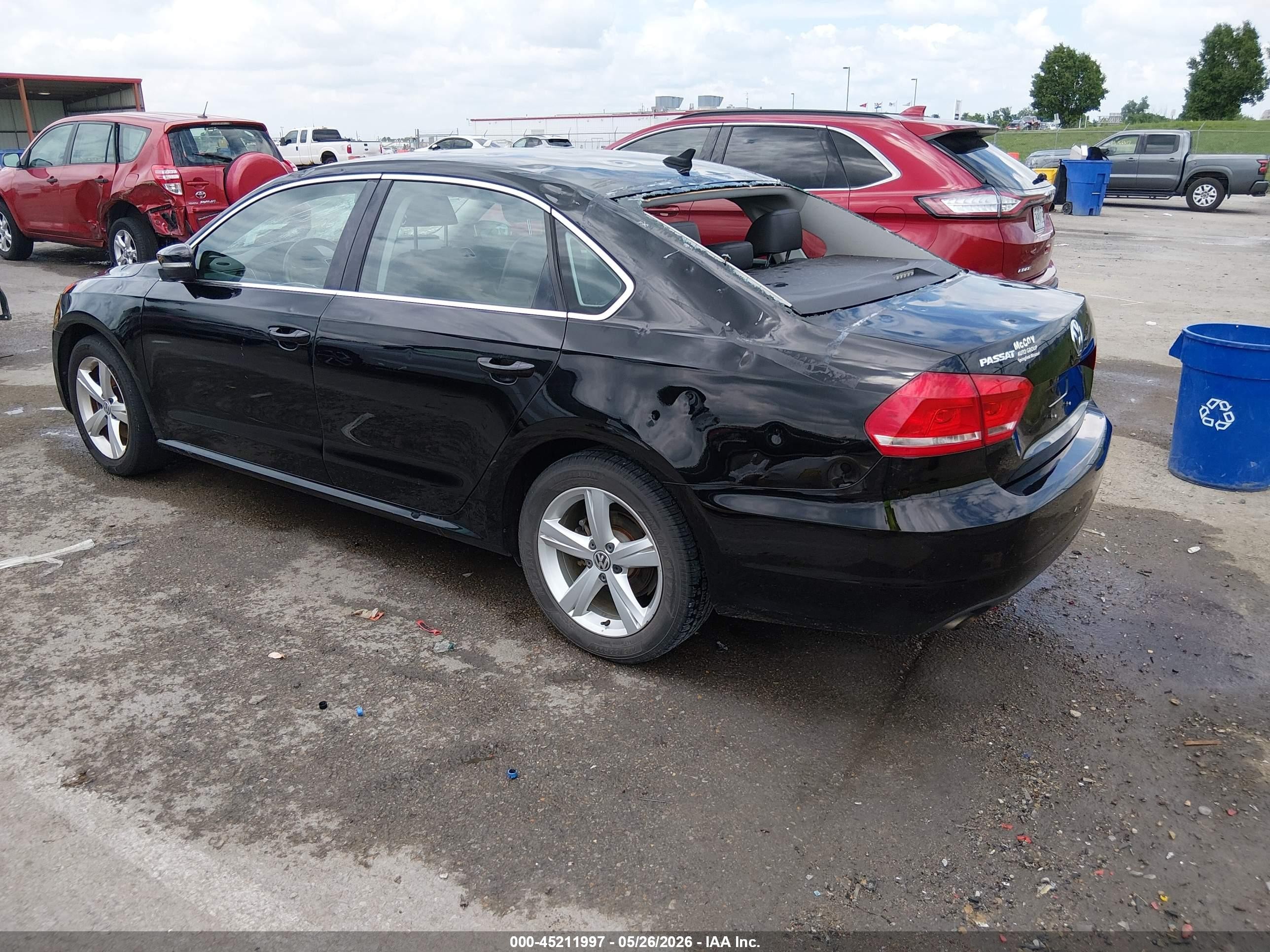 2015 Volkswagen Passat 1.8t Limited Edition Черный vin: 1VWAT7A37FC086571