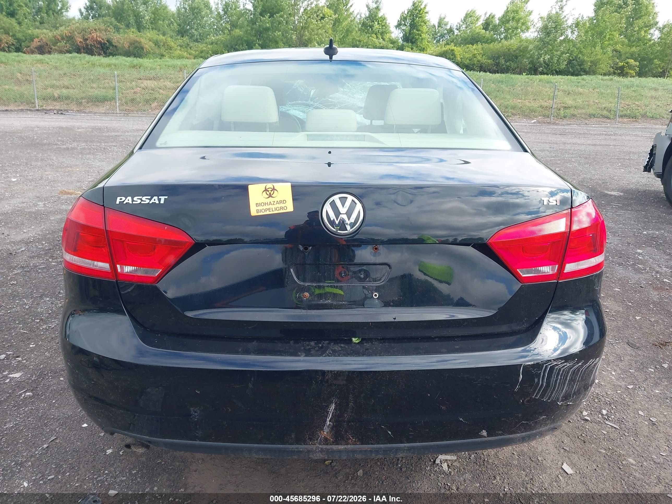 2015 Volkswagen Passat 1.8t Limited Edition Black vin: 1VWAT7A37FC105216