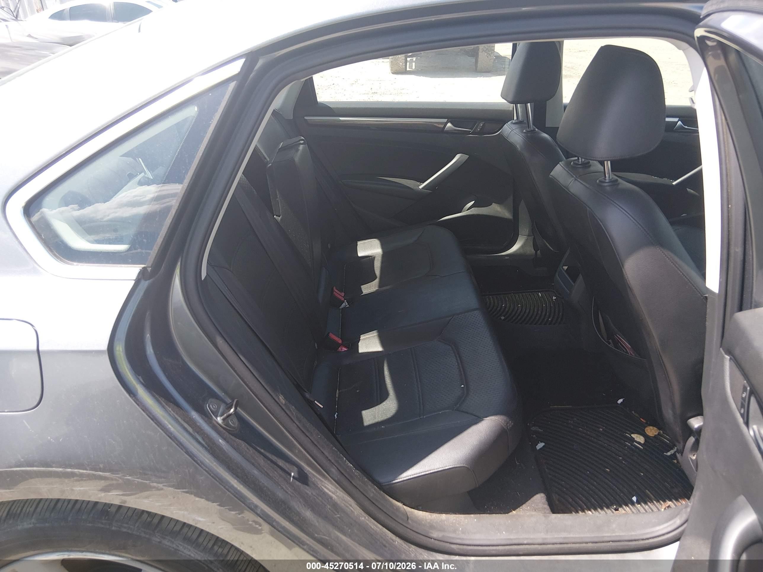 2014 Volkswagen Passat 1.8t Wolfsburg Edition Gray vin: 1VWAT7A38EC049270
