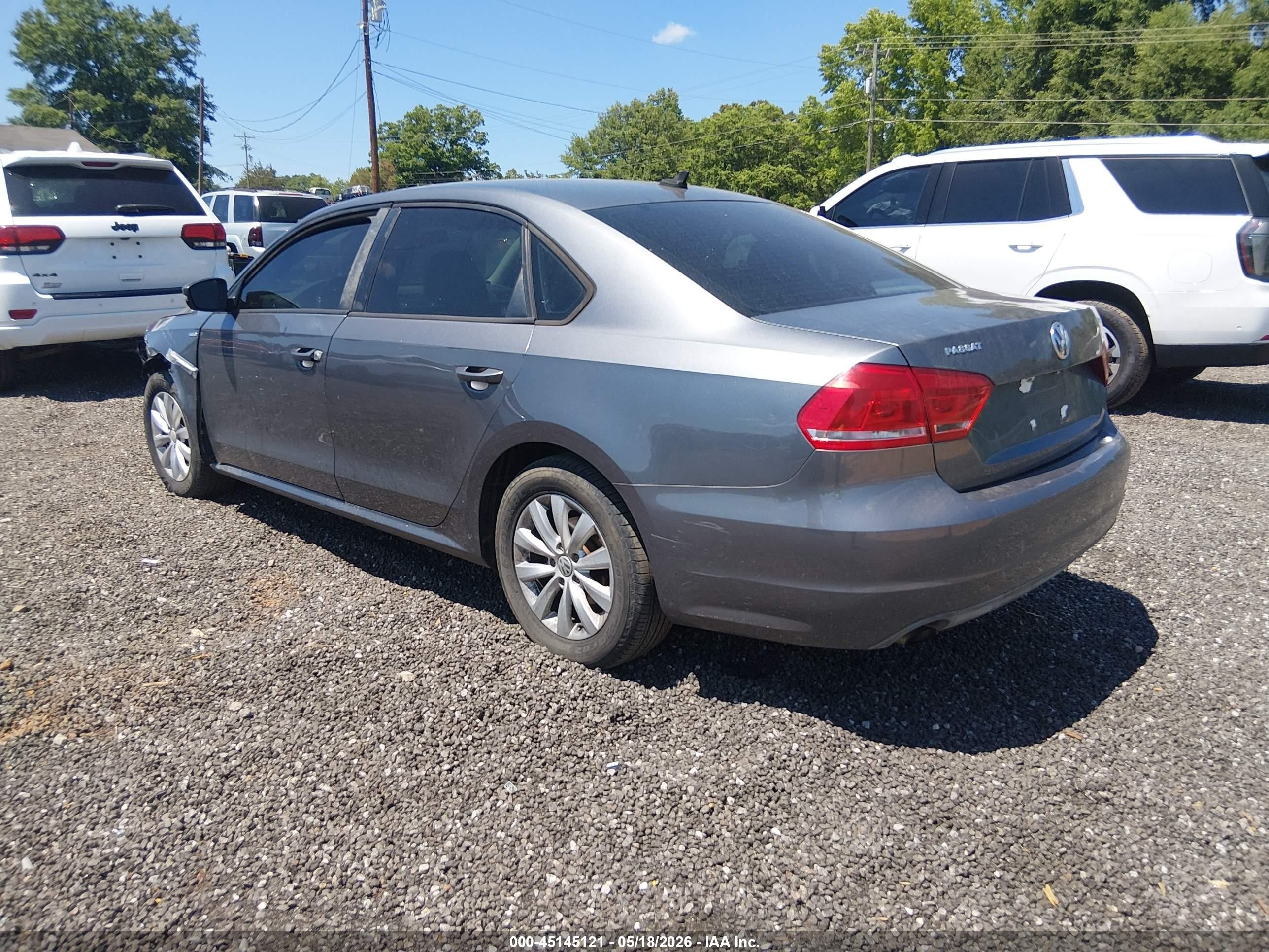 2014 Volkswagen Passat 1.8t Wolfsburg Edition Gray vin: 1VWAT7A38EC099196