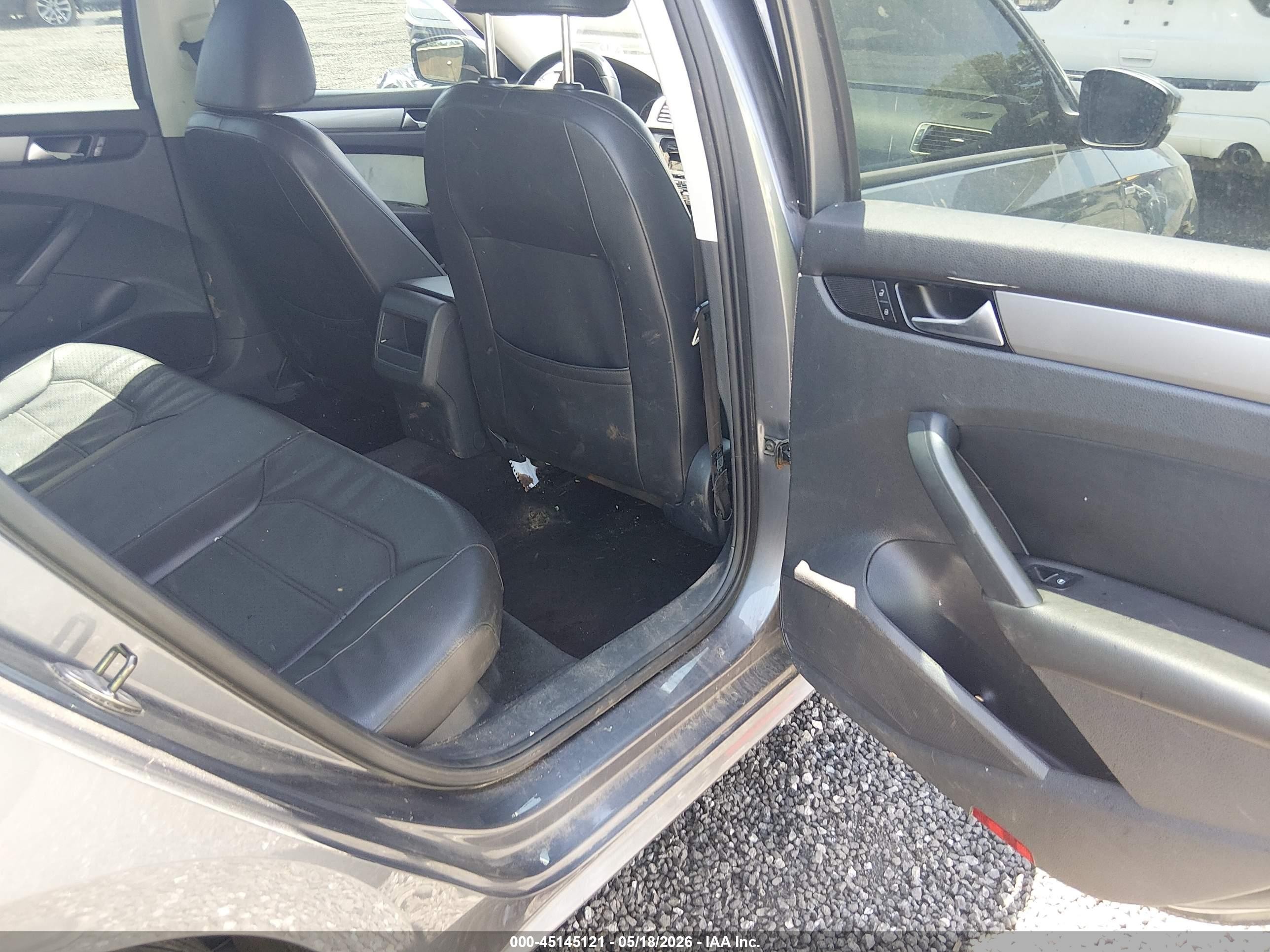 2014 Volkswagen Passat 1.8t Wolfsburg Edition Gray vin: 1VWAT7A38EC099196