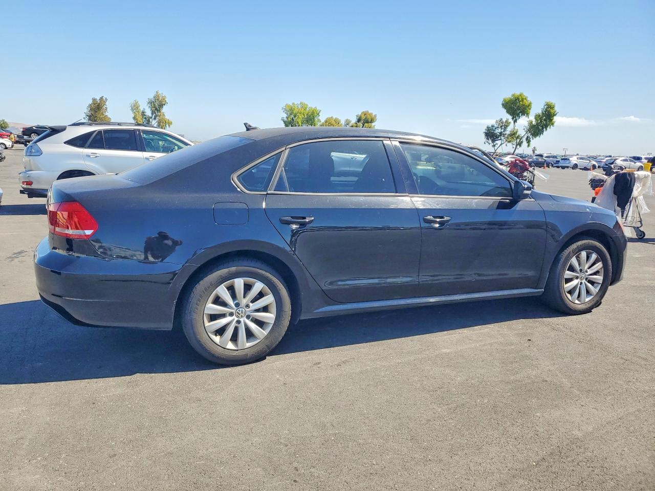 2015 Volkswagen Passat S Black vin: 1VWAT7A38FC099278