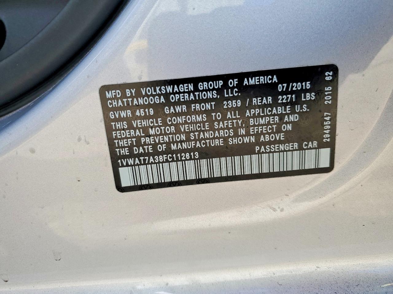 2015 Volkswagen Passat S Серебряный vin: 1VWAT7A38FC112613