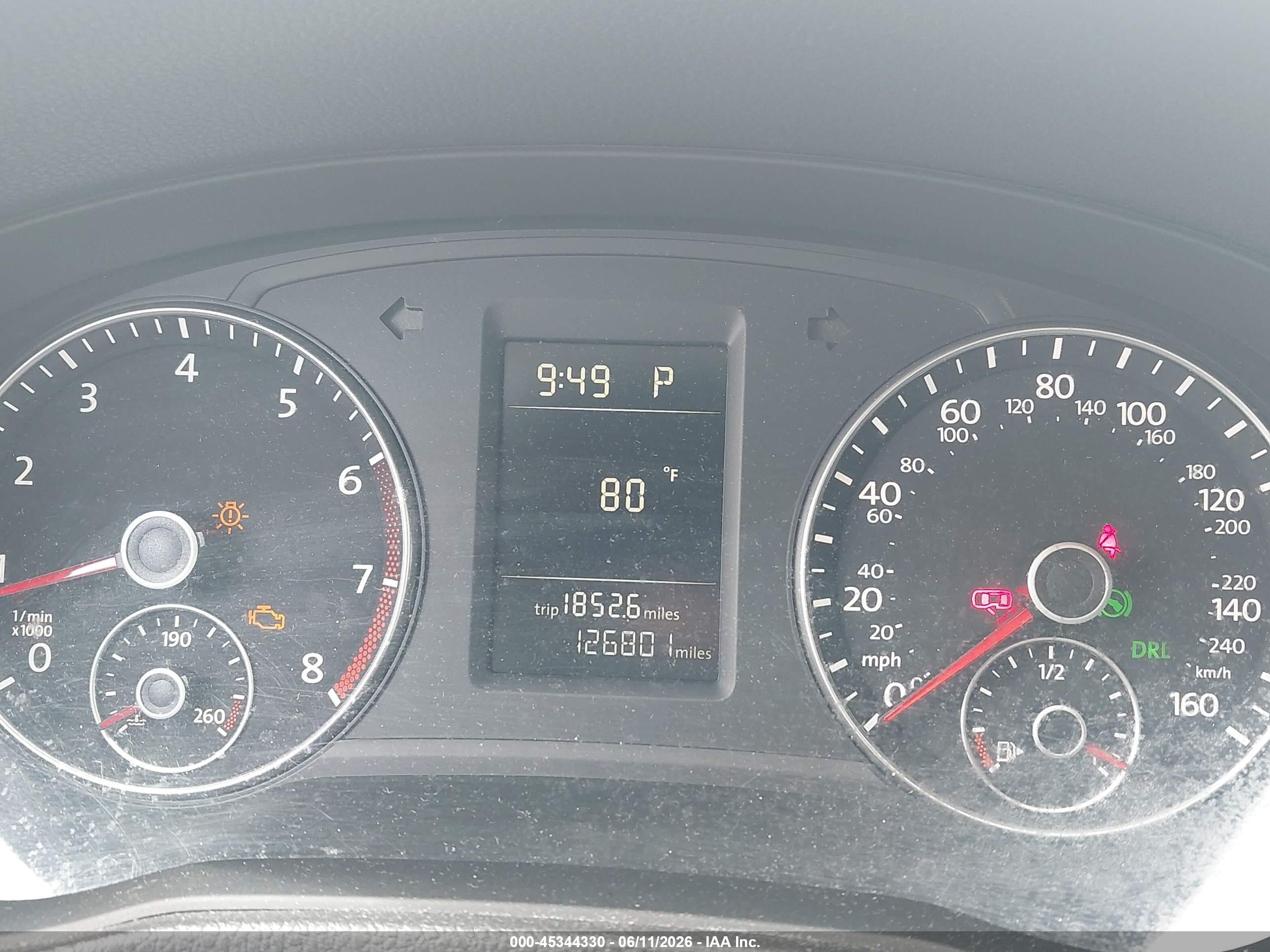 2015 Volkswagen Passat 1.8t Limited Edition Золотой vin: 1VWAT7A38FC119996