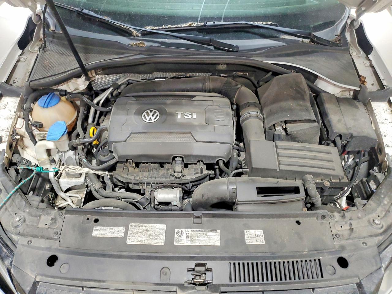 2014 Volkswagen Passat S White vin: 1VWAT7A39EC037516