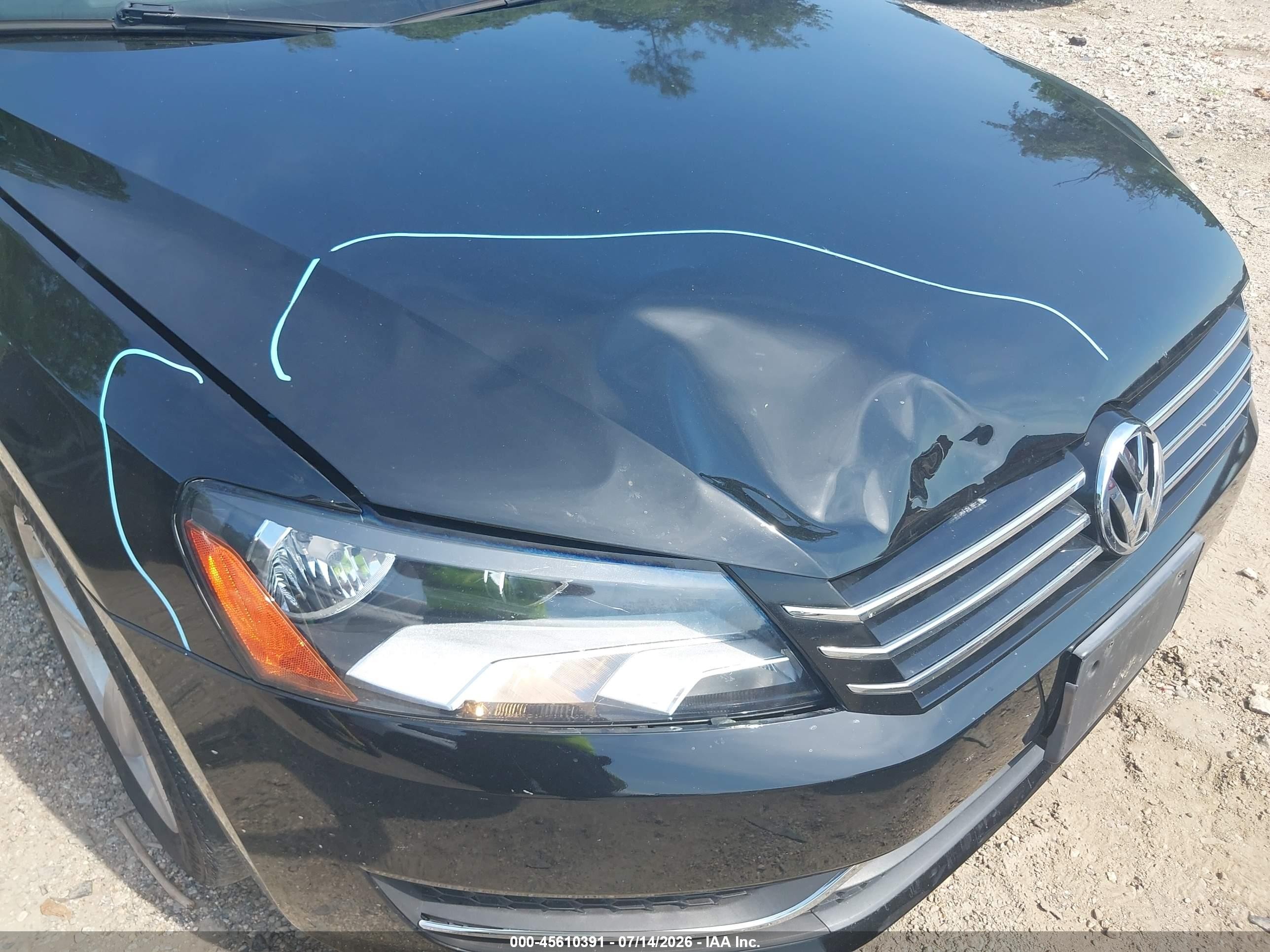 2014 Volkswagen Passat 1.8t Wolfsburg Edition Black vin: 1VWAT7A39EC039069