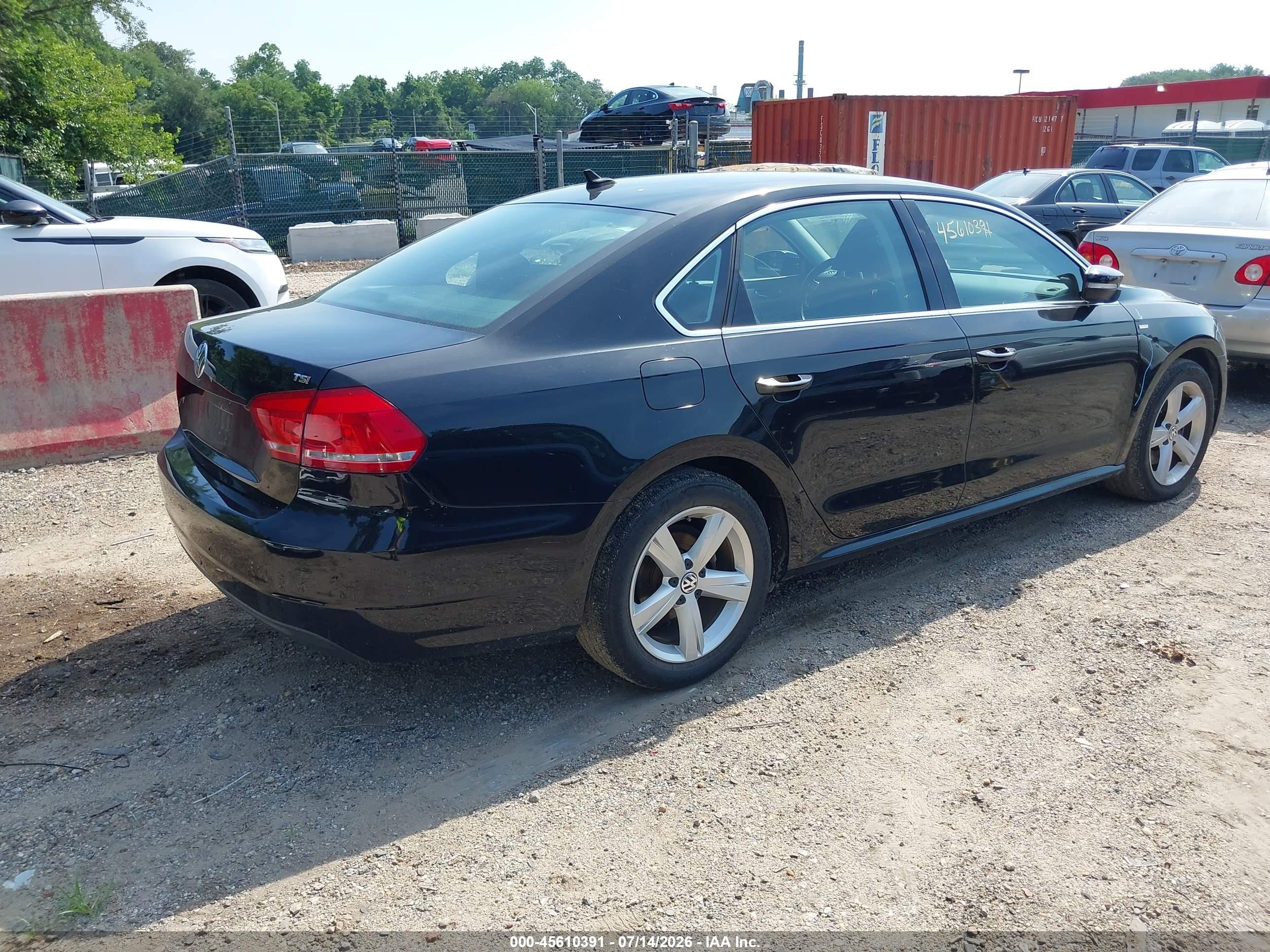 2014 Volkswagen Passat 1.8t Wolfsburg Edition Black vin: 1VWAT7A39EC039069