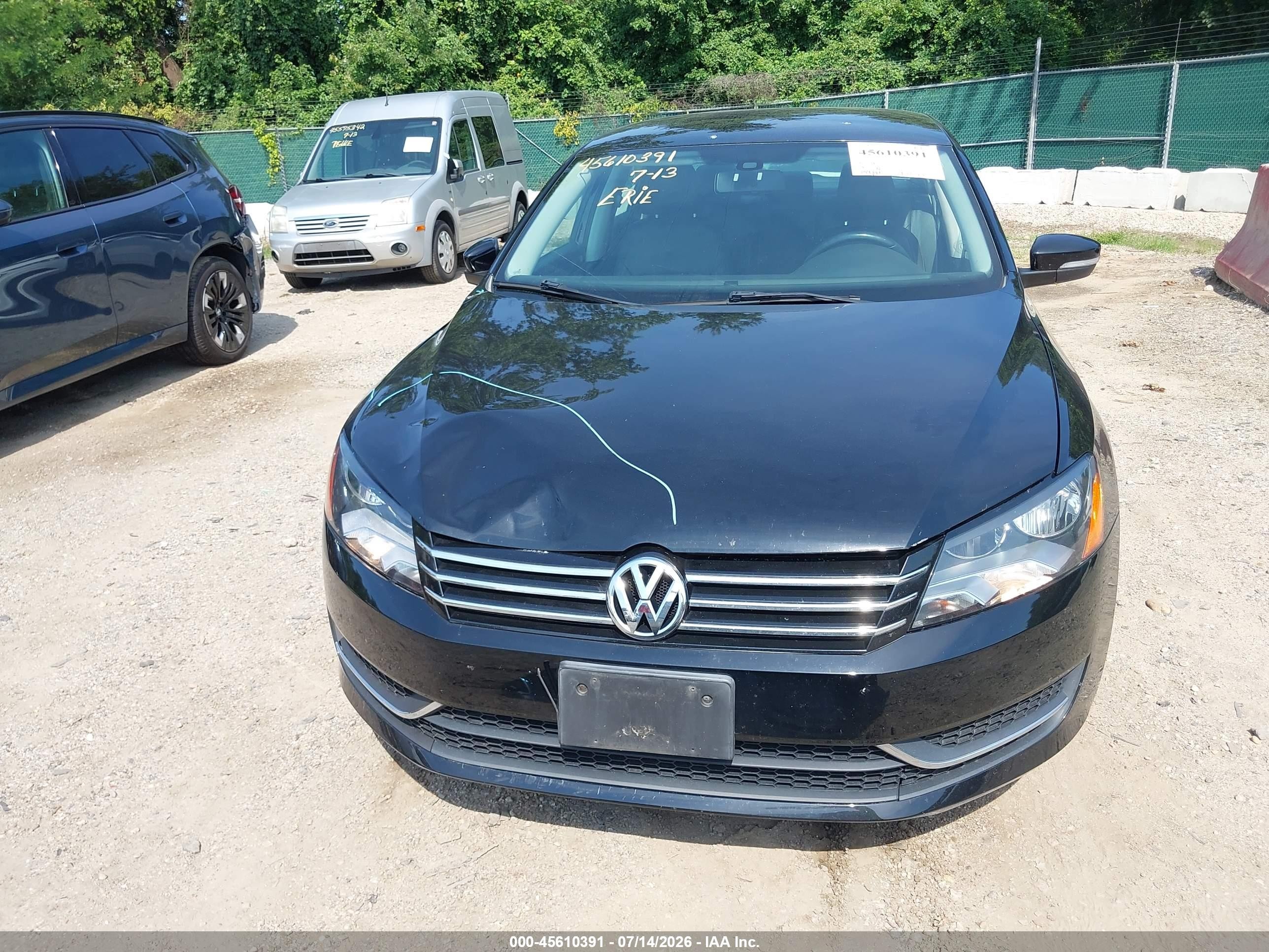 2014 Volkswagen Passat 1.8t Wolfsburg Edition Black vin: 1VWAT7A39EC039069