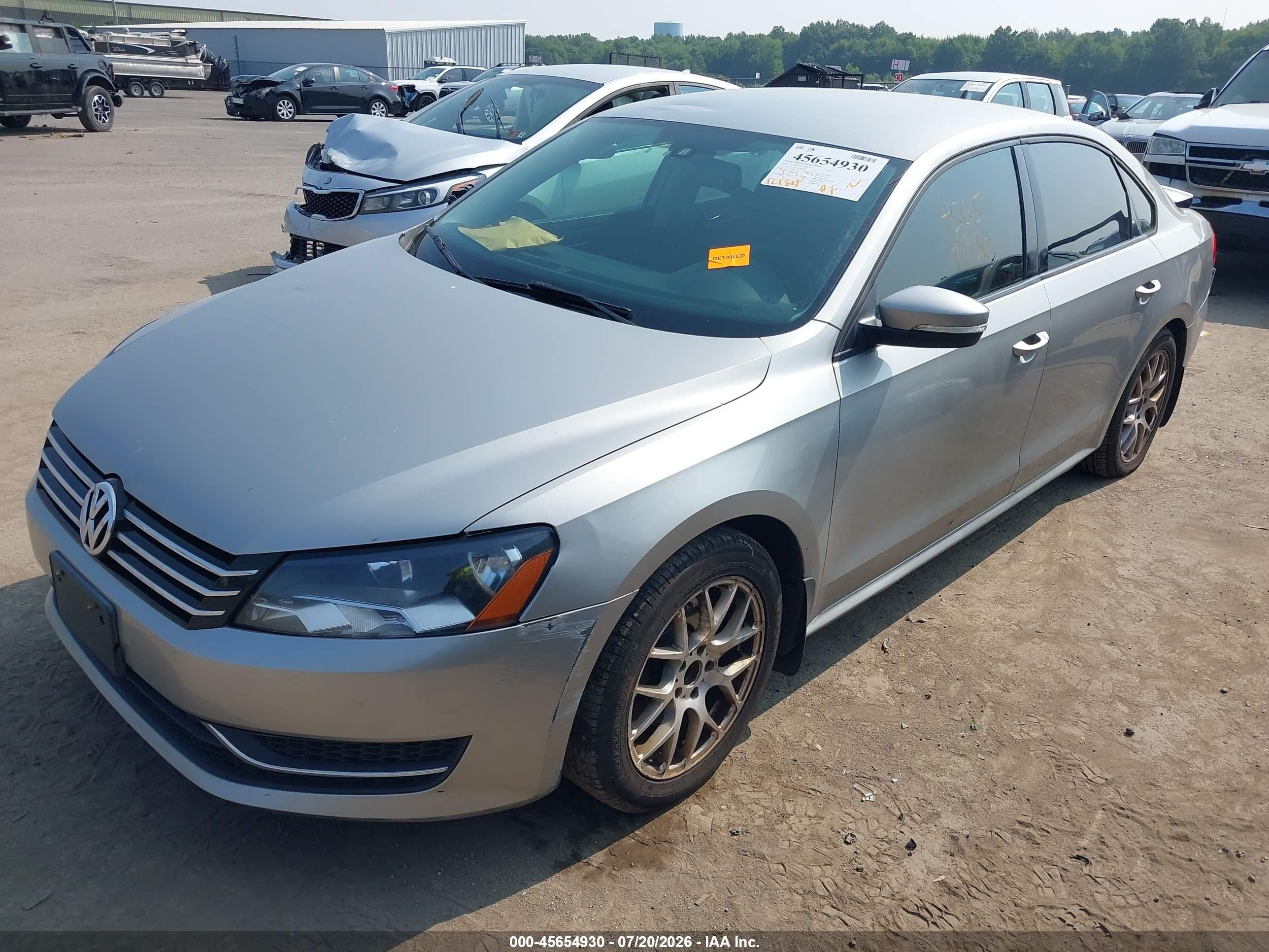 2014 Volkswagen Passat 1.8t S Gray vin: 1VWAT7A39EC060794