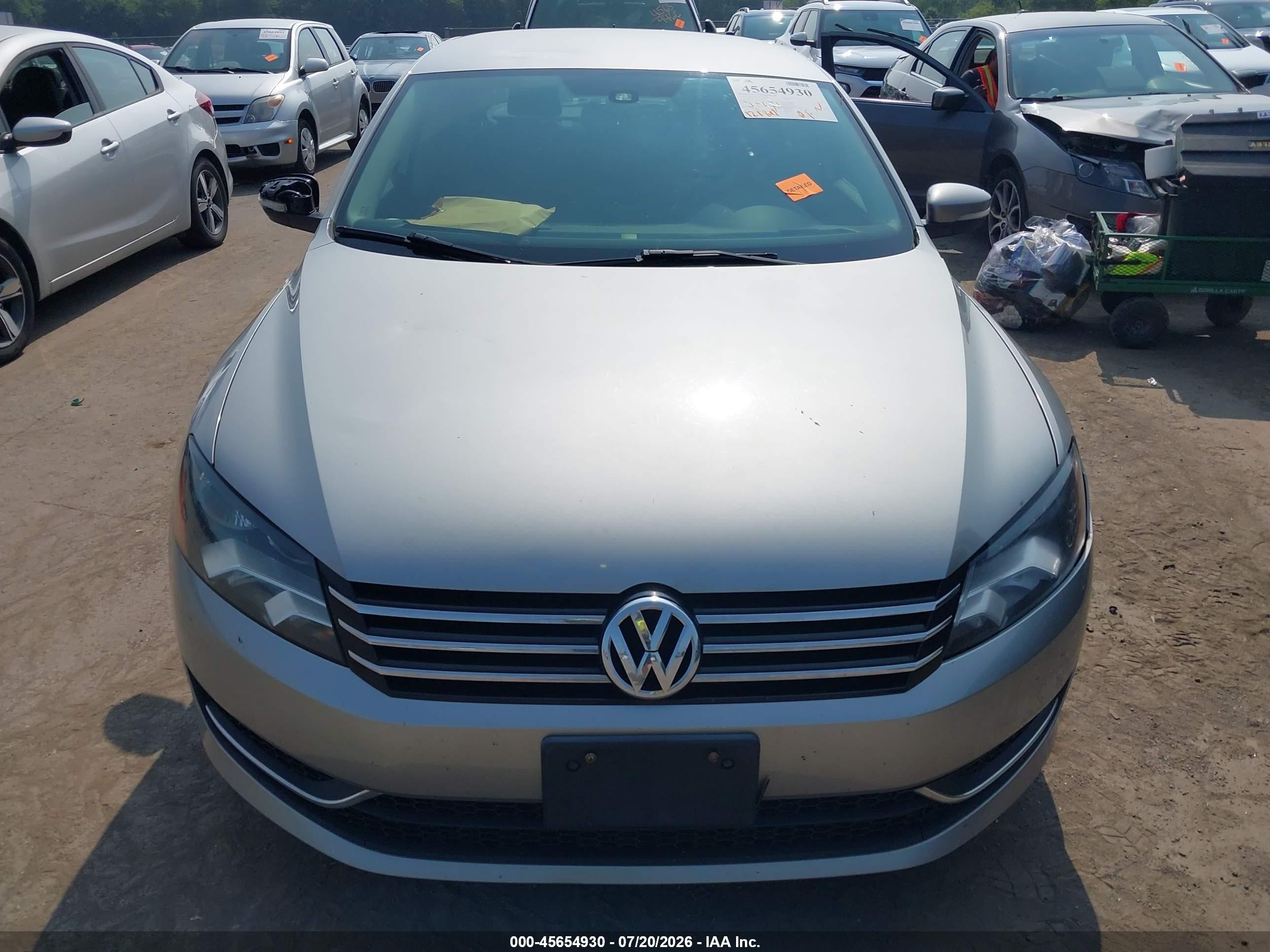2014 Volkswagen Passat 1.8t S Gray vin: 1VWAT7A39EC060794