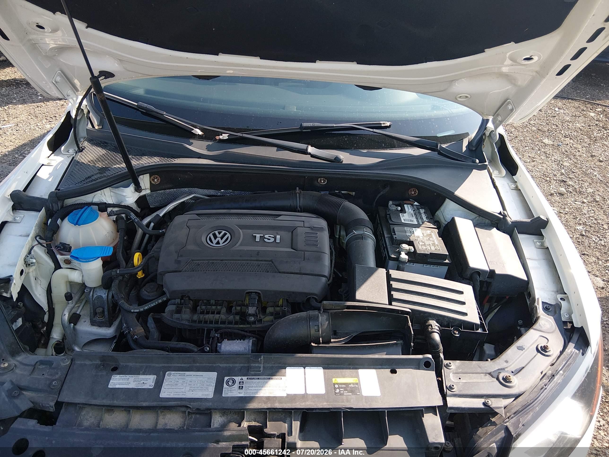 2014 Volkswagen Passat 1.8t Wolfsburg Edition Белый vin: 1VWAT7A39EC100811