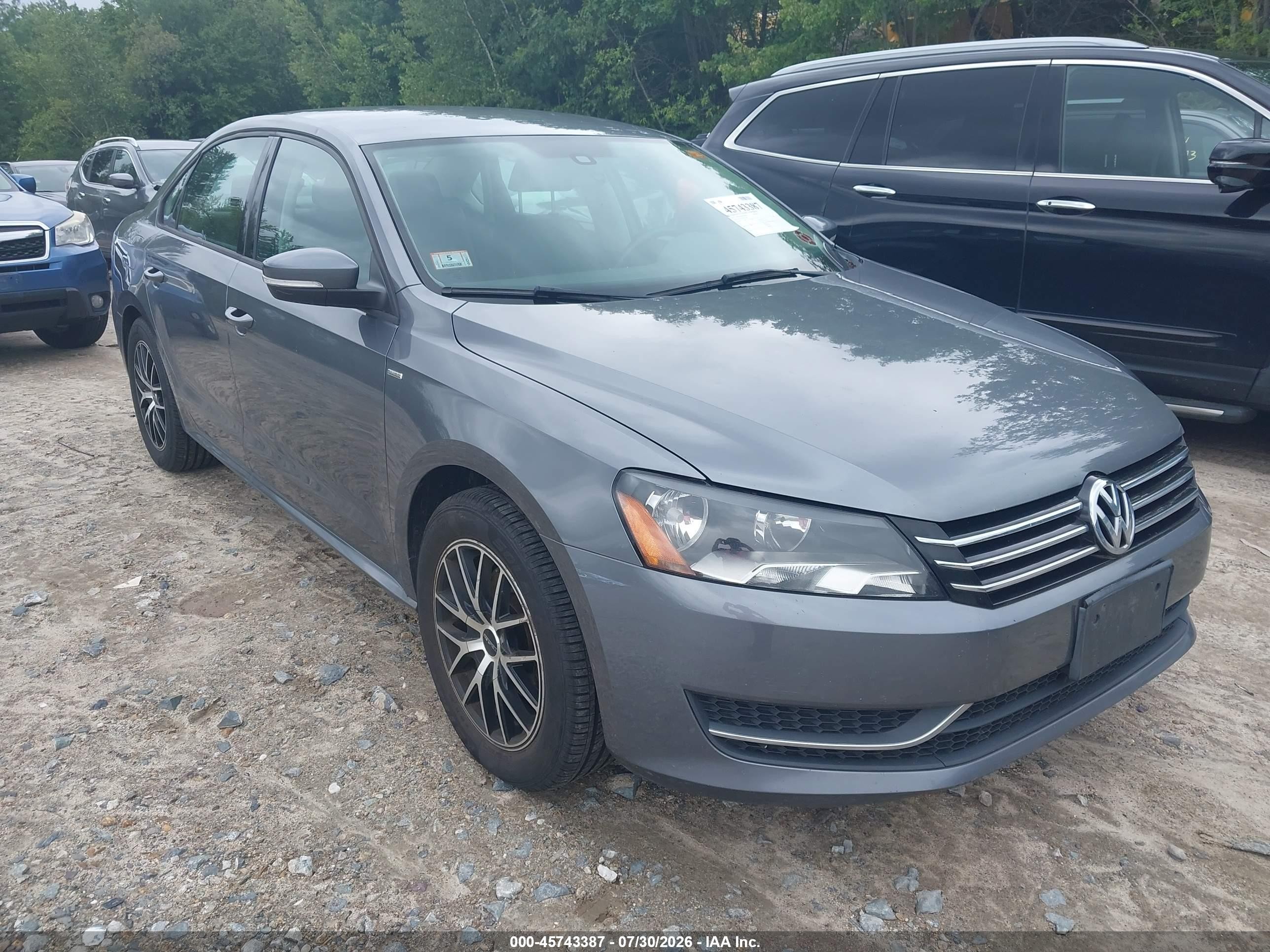 2015 Volkswagen Passat 1.8t Wolfsburg Edition Black vin: 1VWAT7A39FC012682