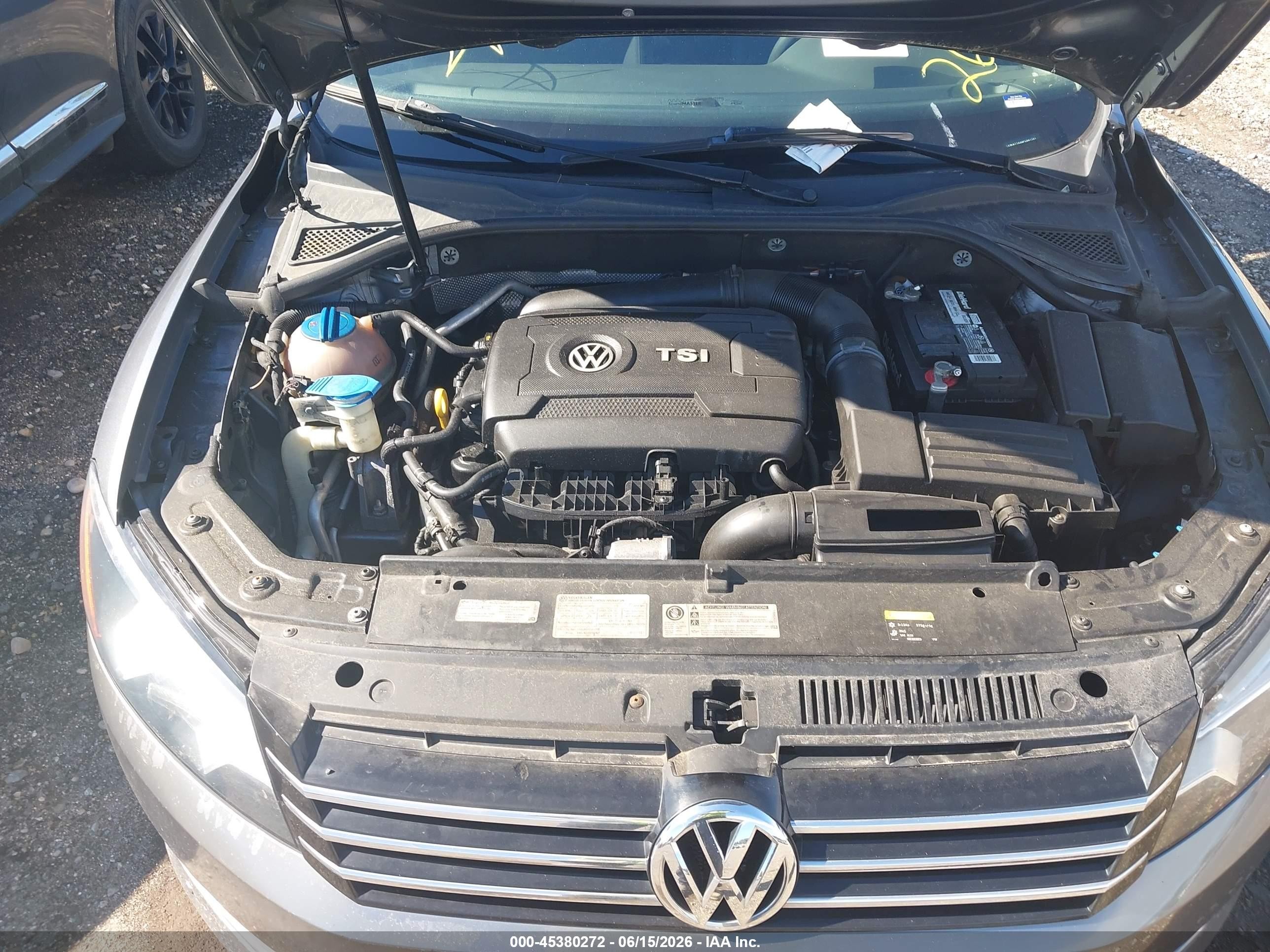 2015 Volkswagen Passat 1.8t S Gray vin: 1VWAT7A39FC041731