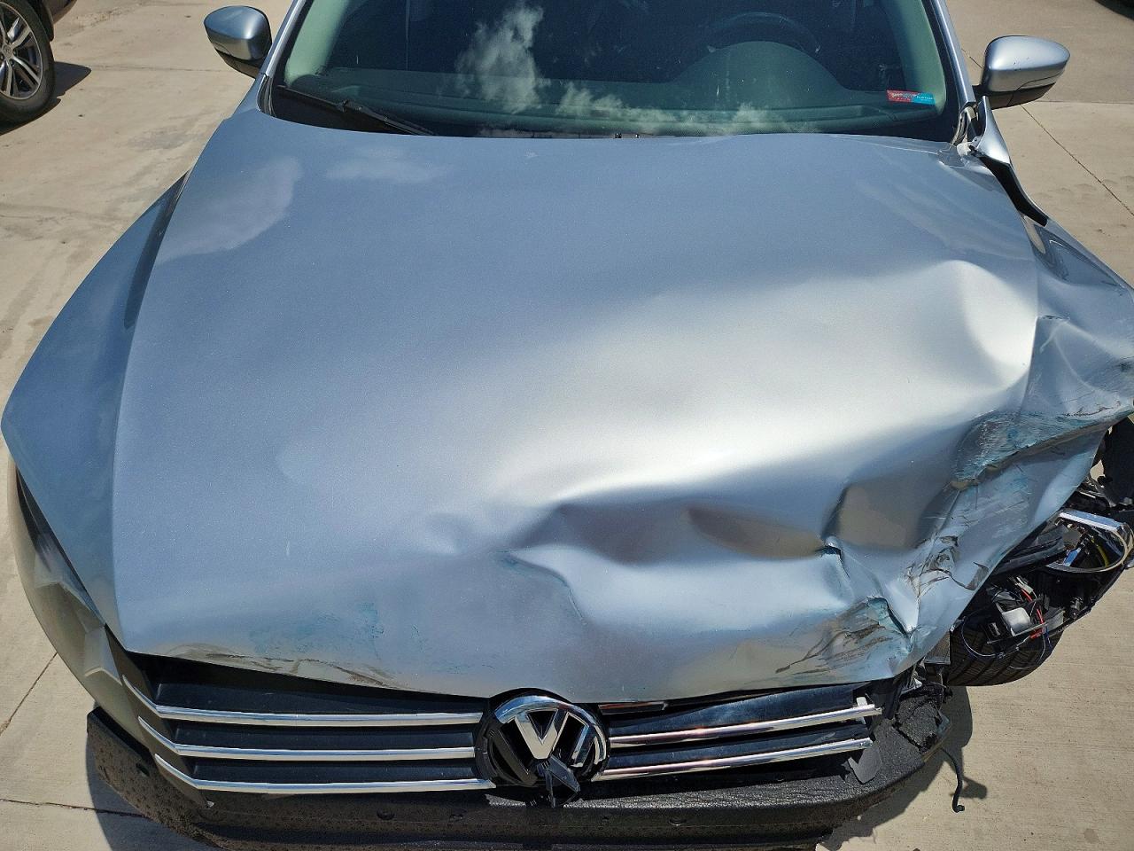 2015 Volkswagen Passat S Silver vin: 1VWAT7A39FC045388