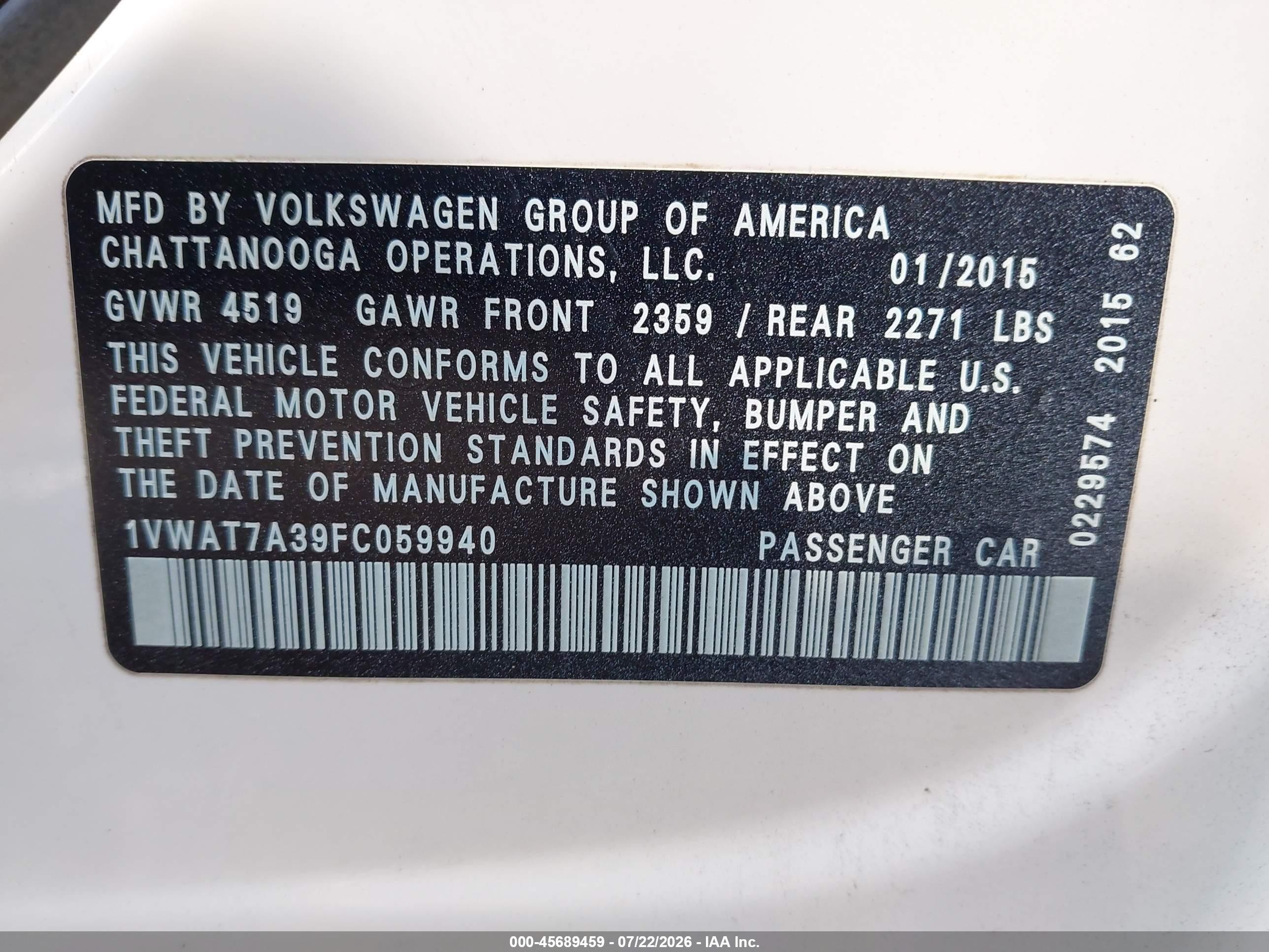 2015 Volkswagen Passat 1.8t Wolfsburg Edition White vin: 1VWAT7A39FC059940